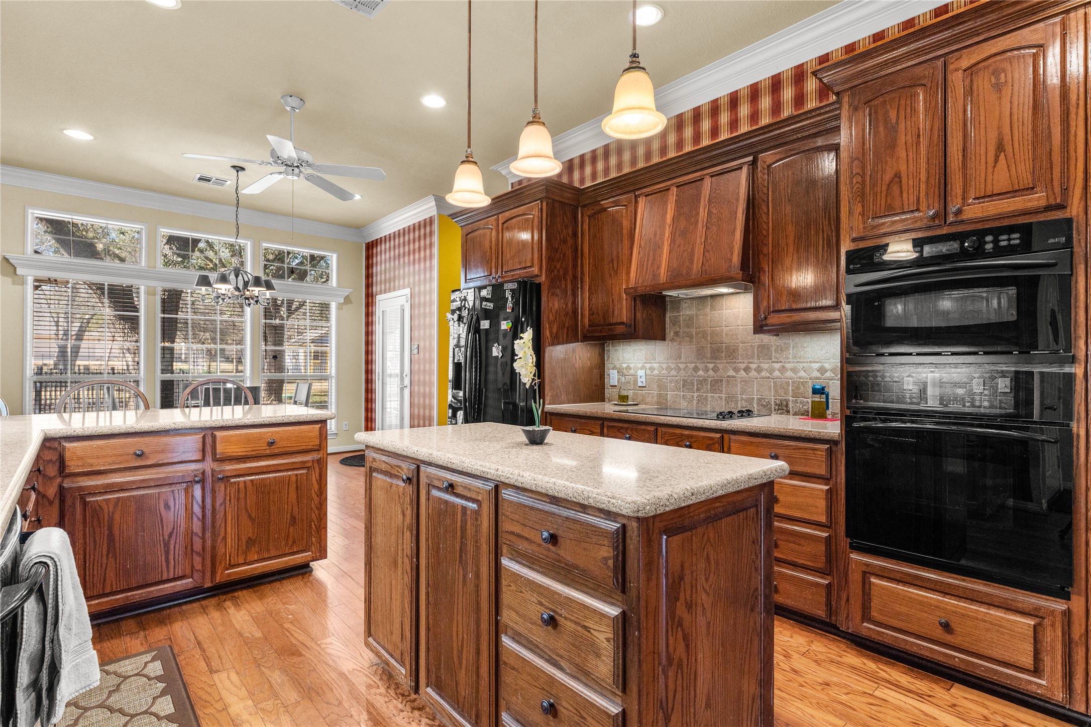 201 Cobblestone Lane Crawford TX 76638