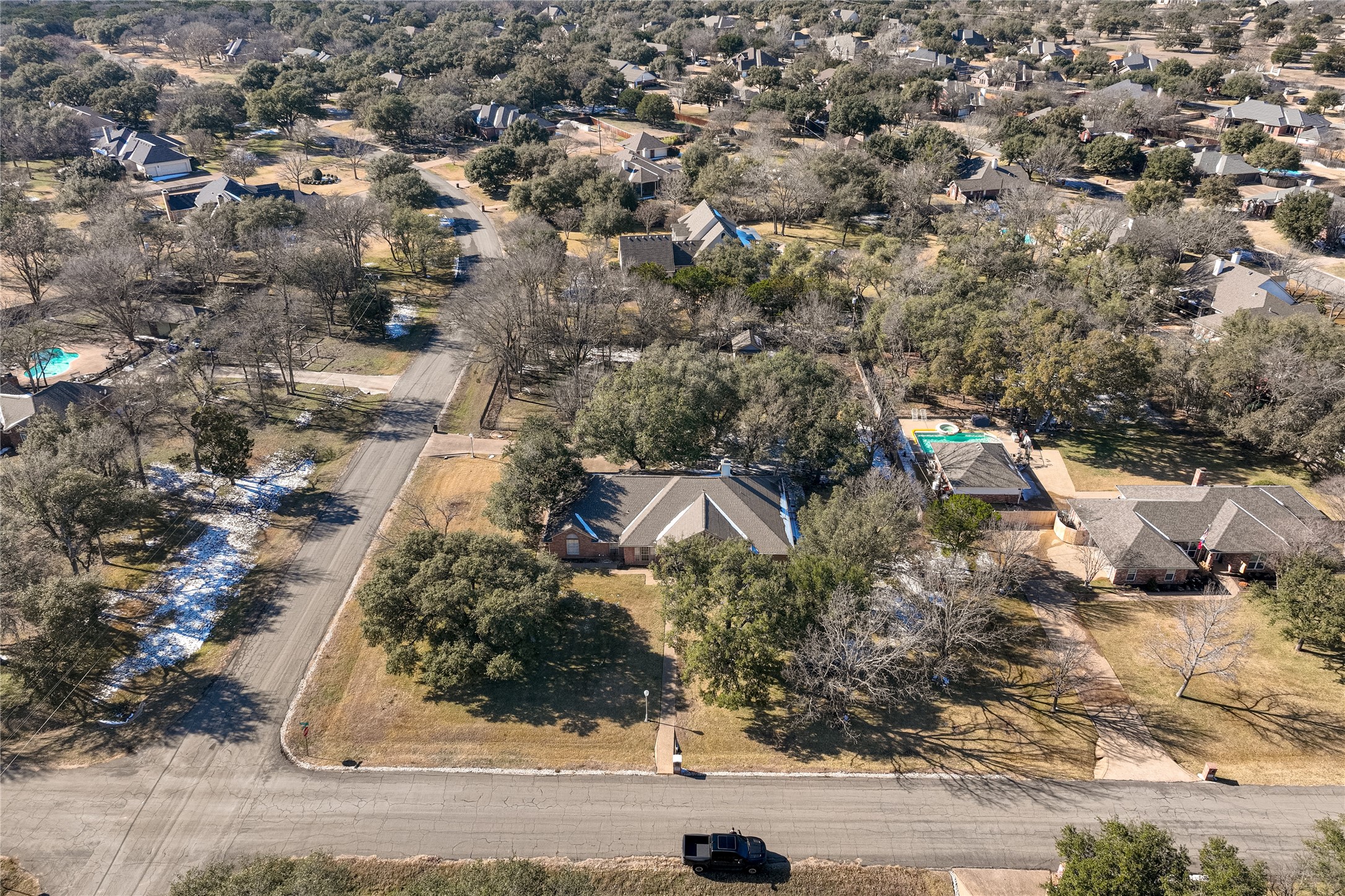 201 Cobblestone Lane Crawford TX 76638