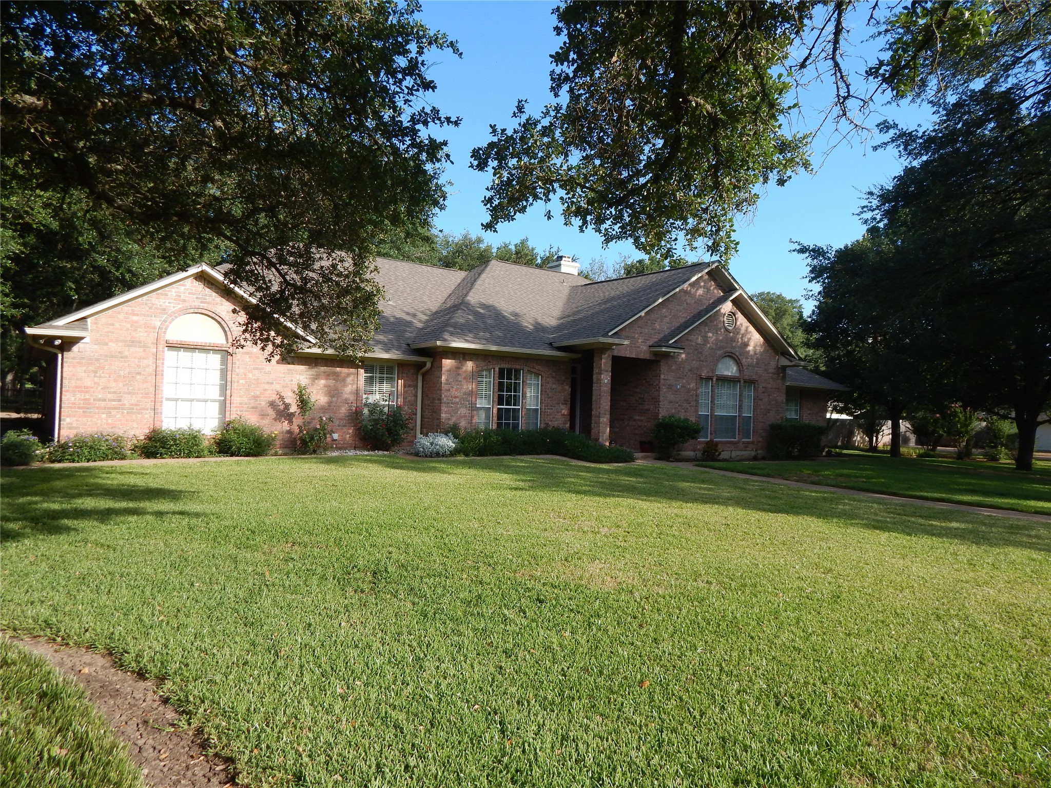 201 Cobblestone Lane Crawford TX 76638