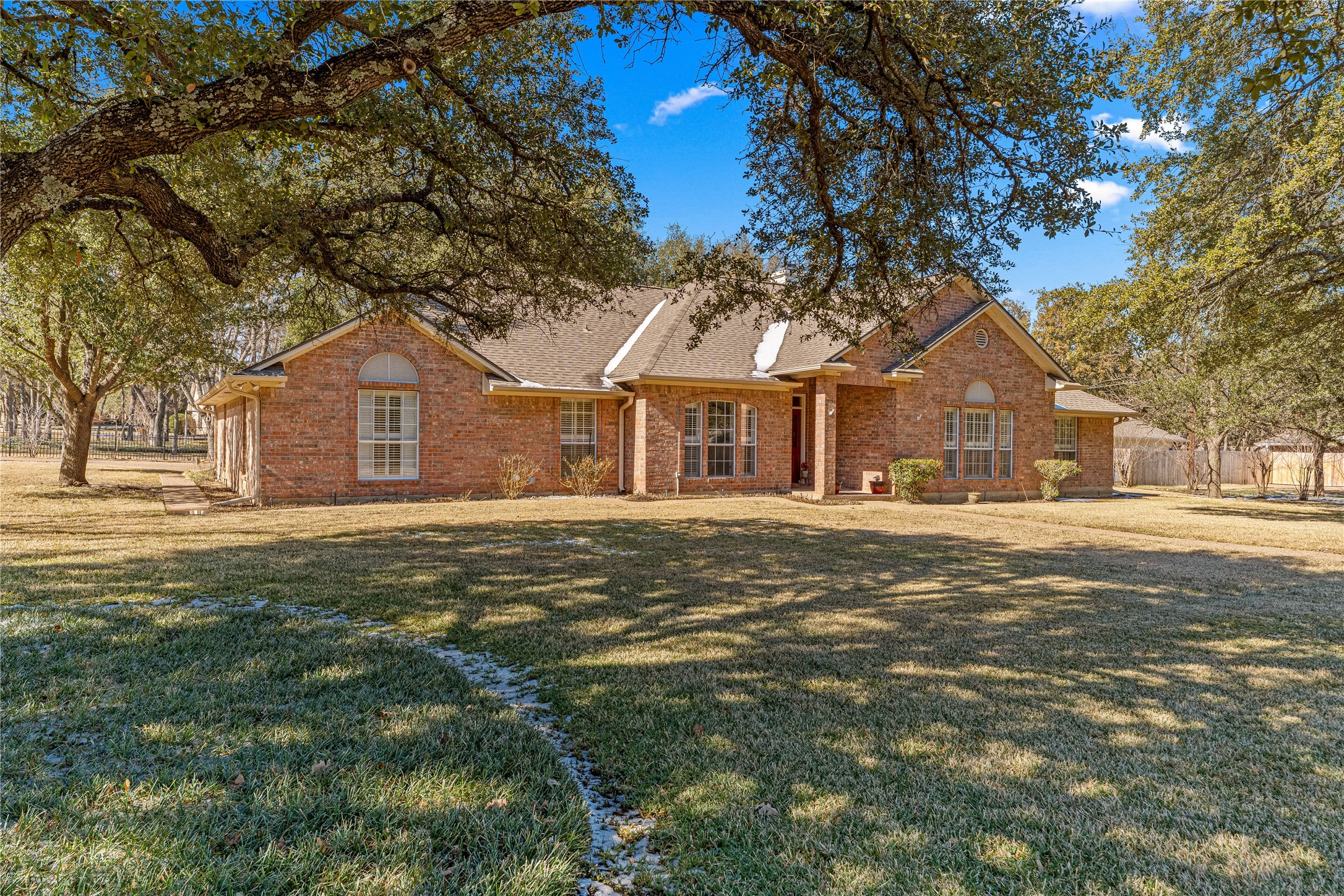 201 Cobblestone Lane Crawford TX 76638