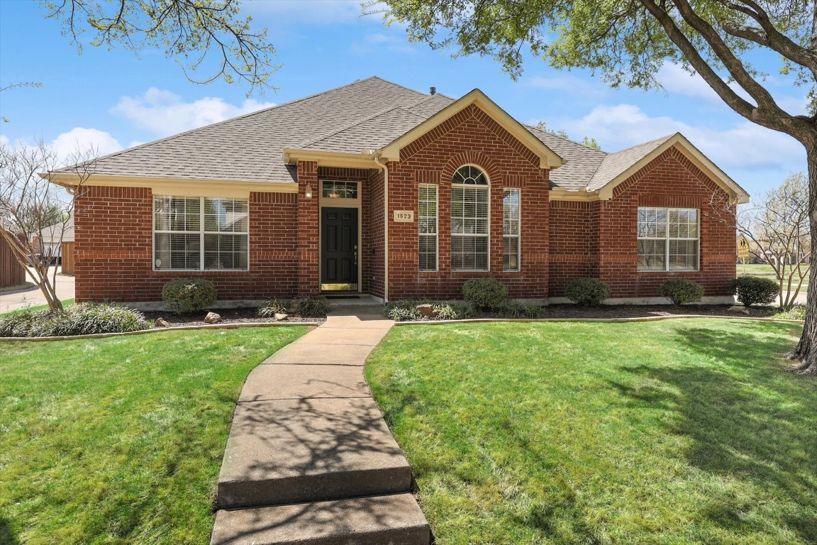 1523 Marble Falls Drive Frisco TX 75036