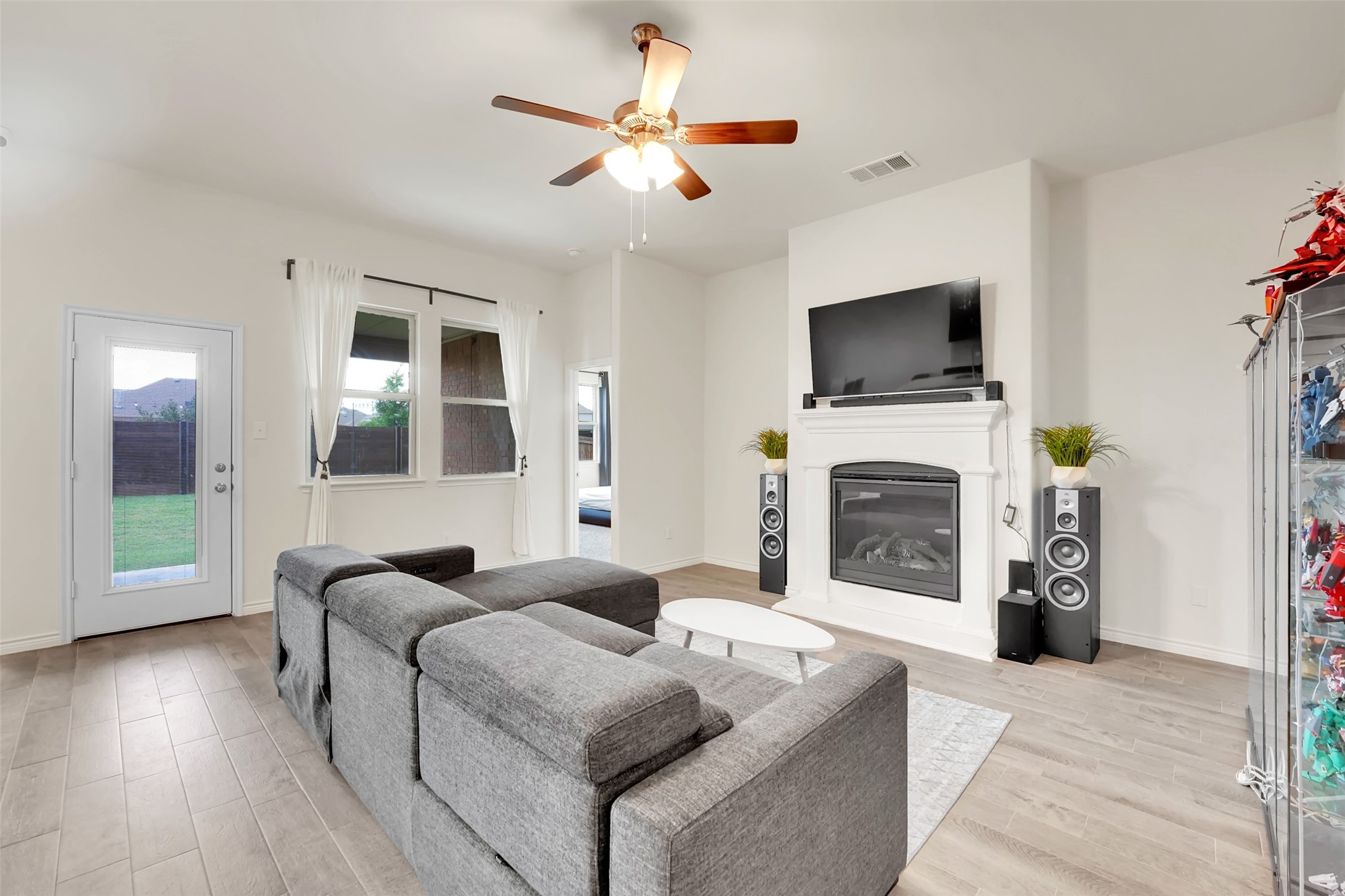 3303 Brady Starr Drive Aubrey TX 76227