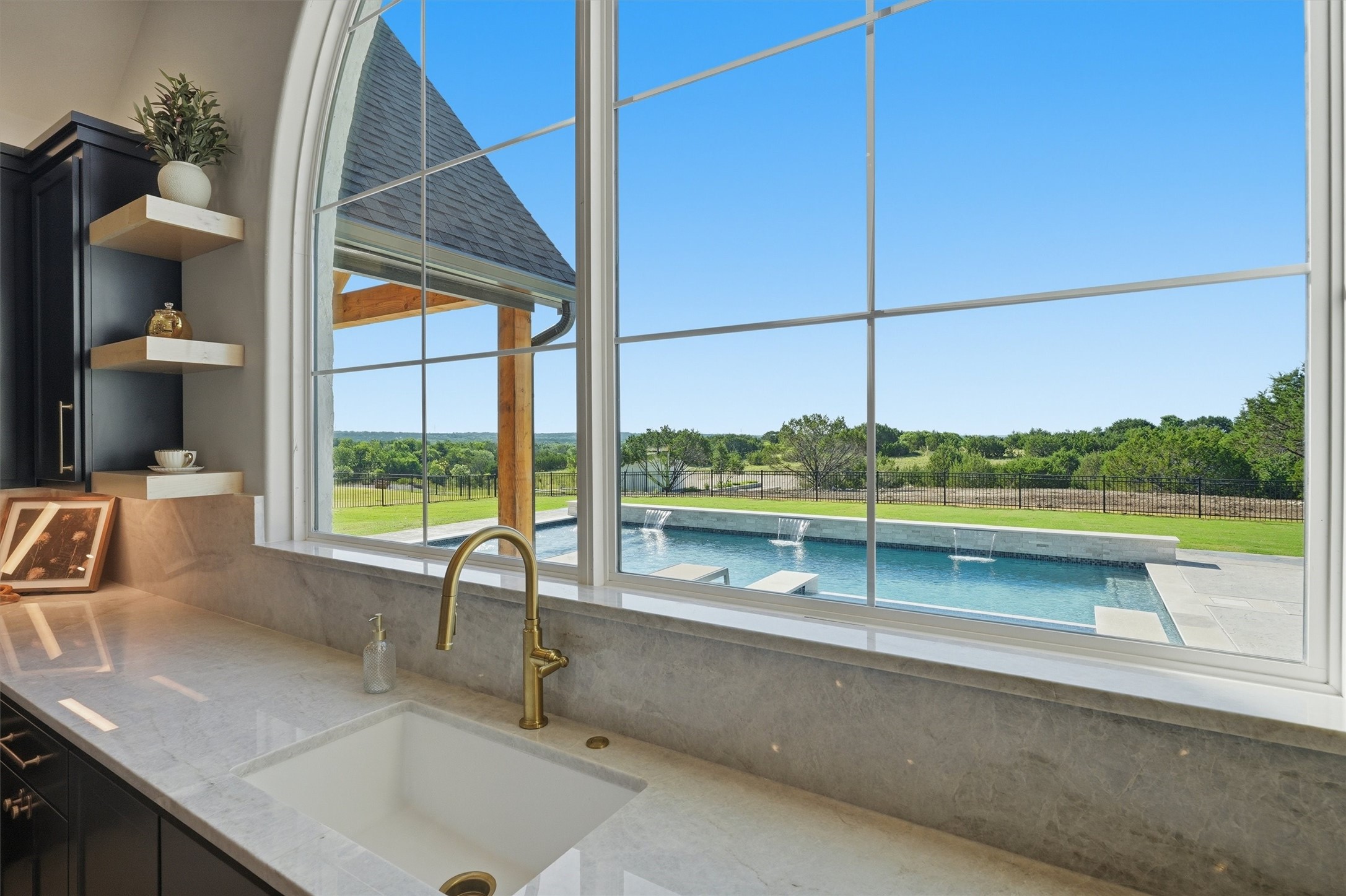 3305 Rio Grande Circle Cresson TX 76035