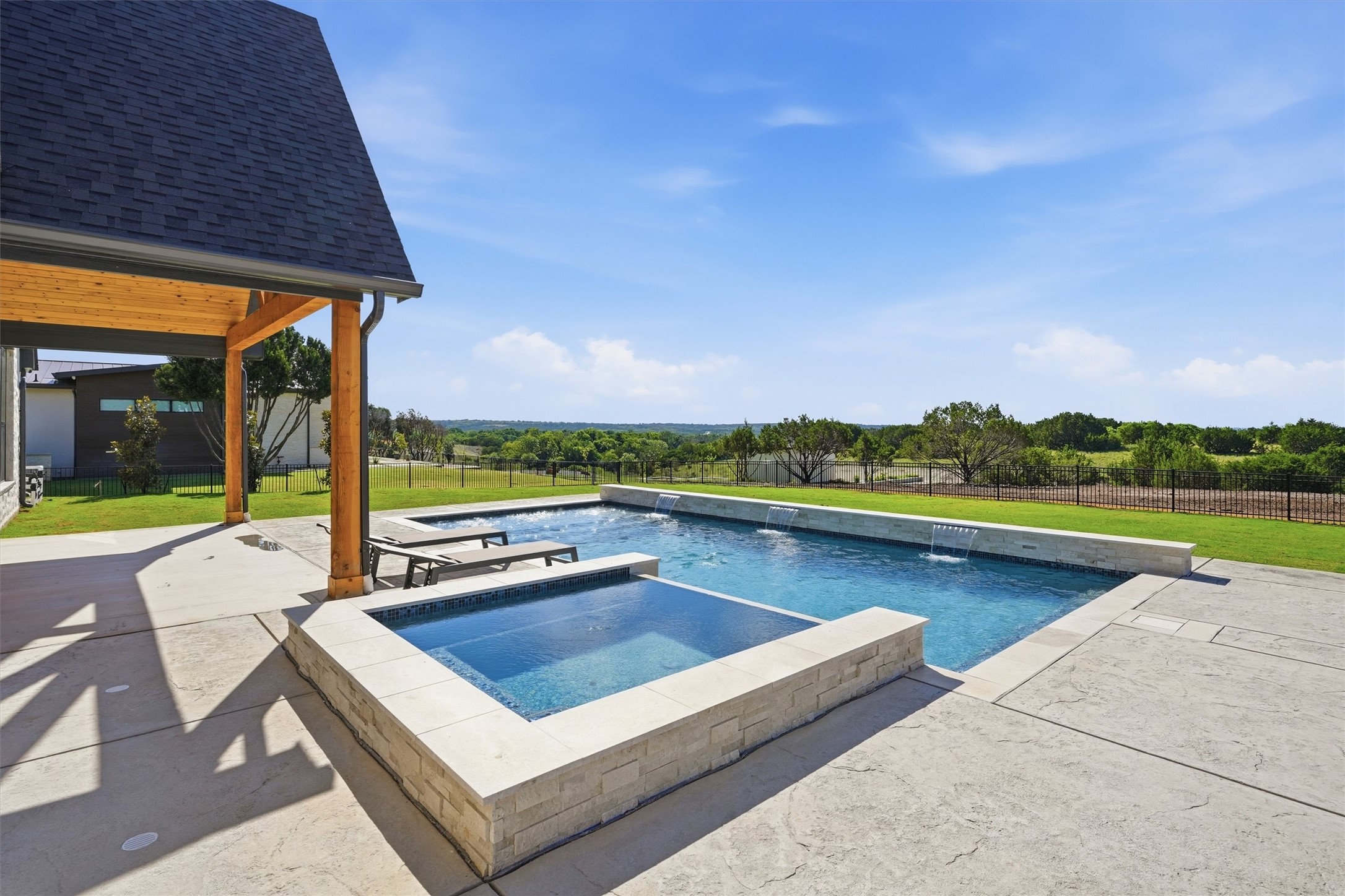 3305 Rio Grande Circle Cresson TX 76035