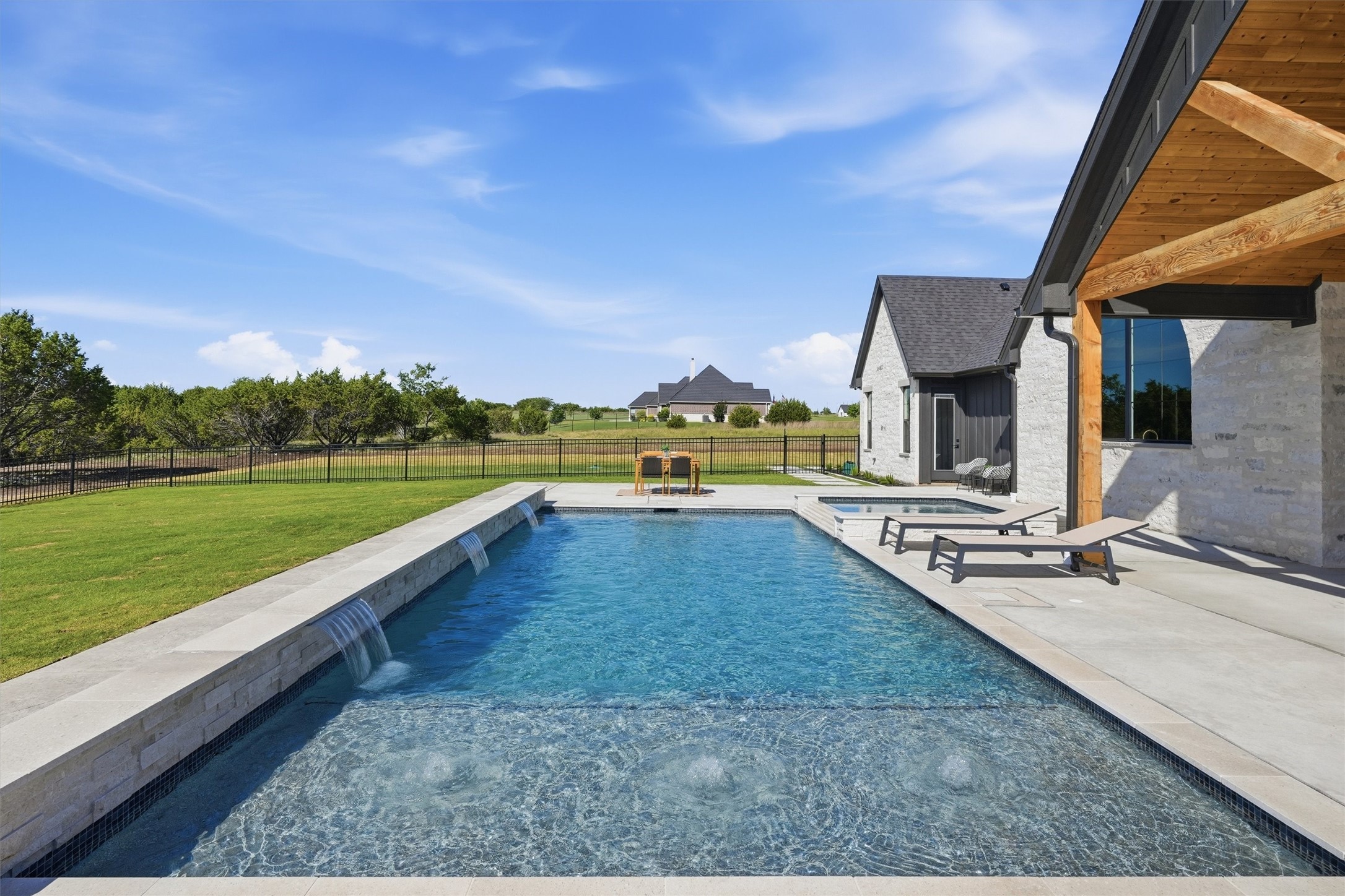 3305 Rio Grande Circle Cresson TX 76035