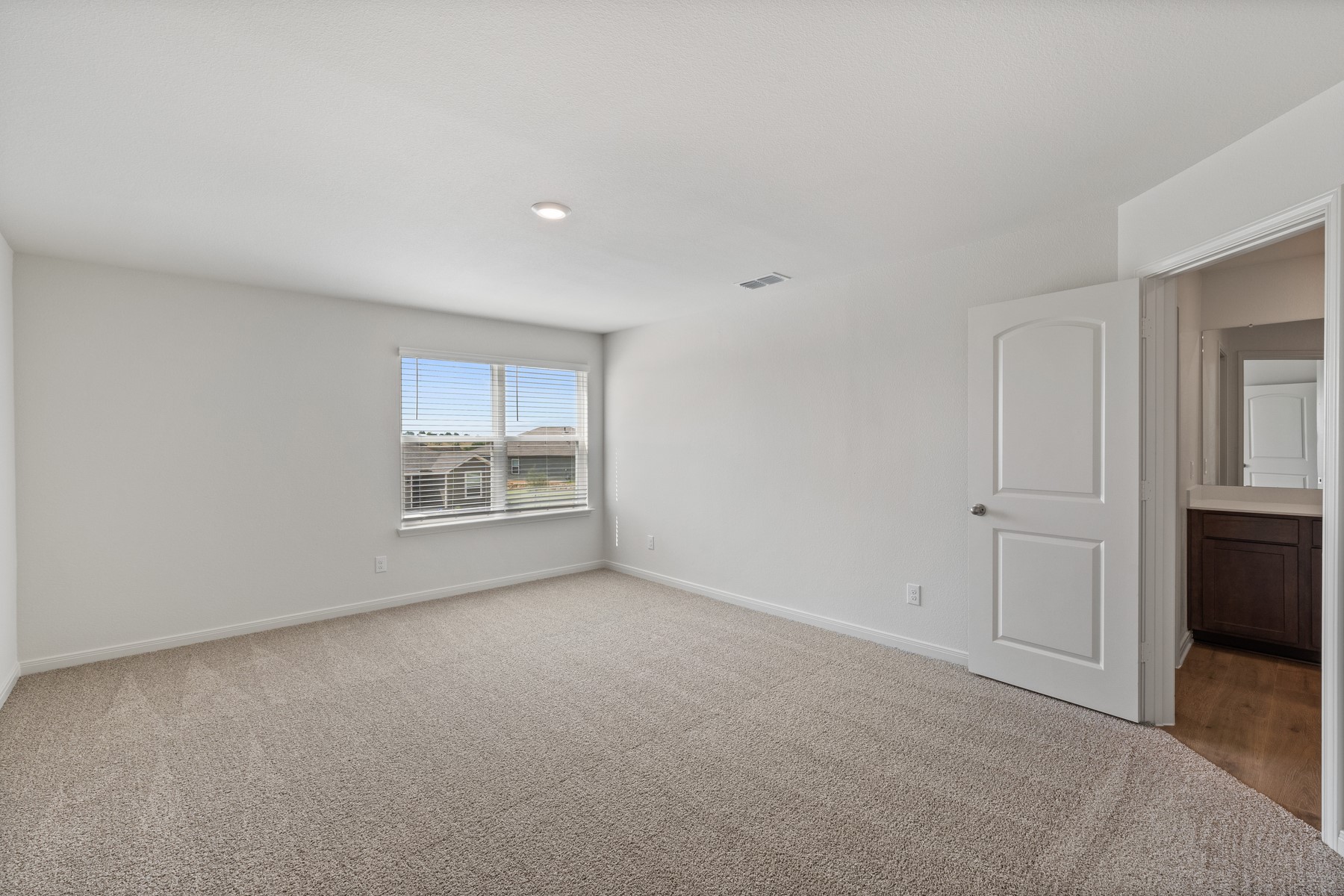 8425 Fort Benton Drive Ponder TX 76259