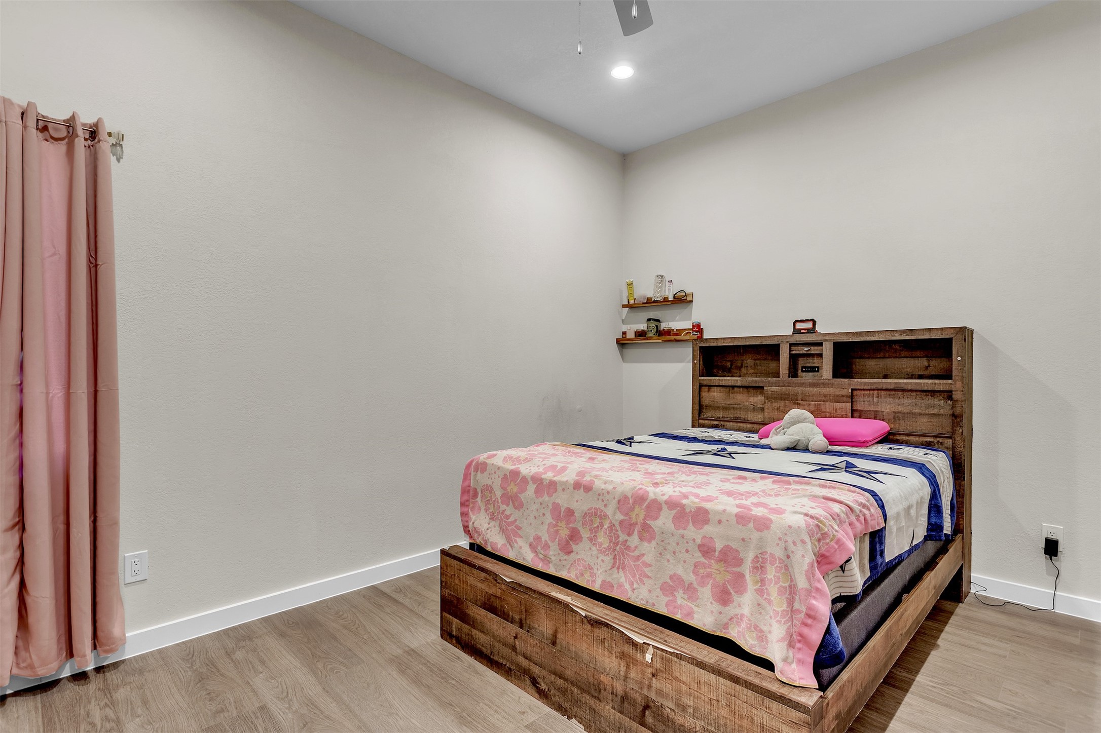 1804 Tammy Street Hawk Cove TX 75474