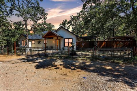 1804 Tammy Street Hawk Cove TX 75474