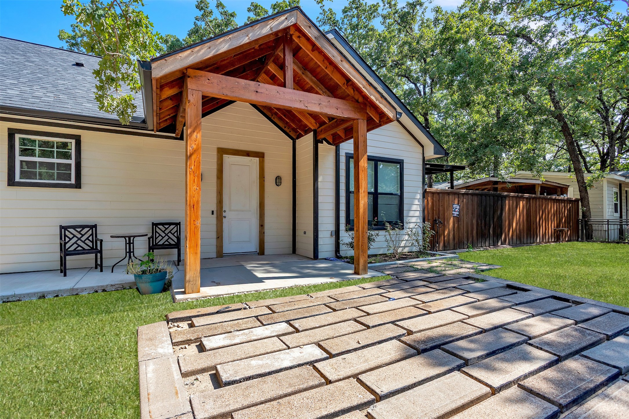 1804 Tammy Street Hawk Cove TX 75474