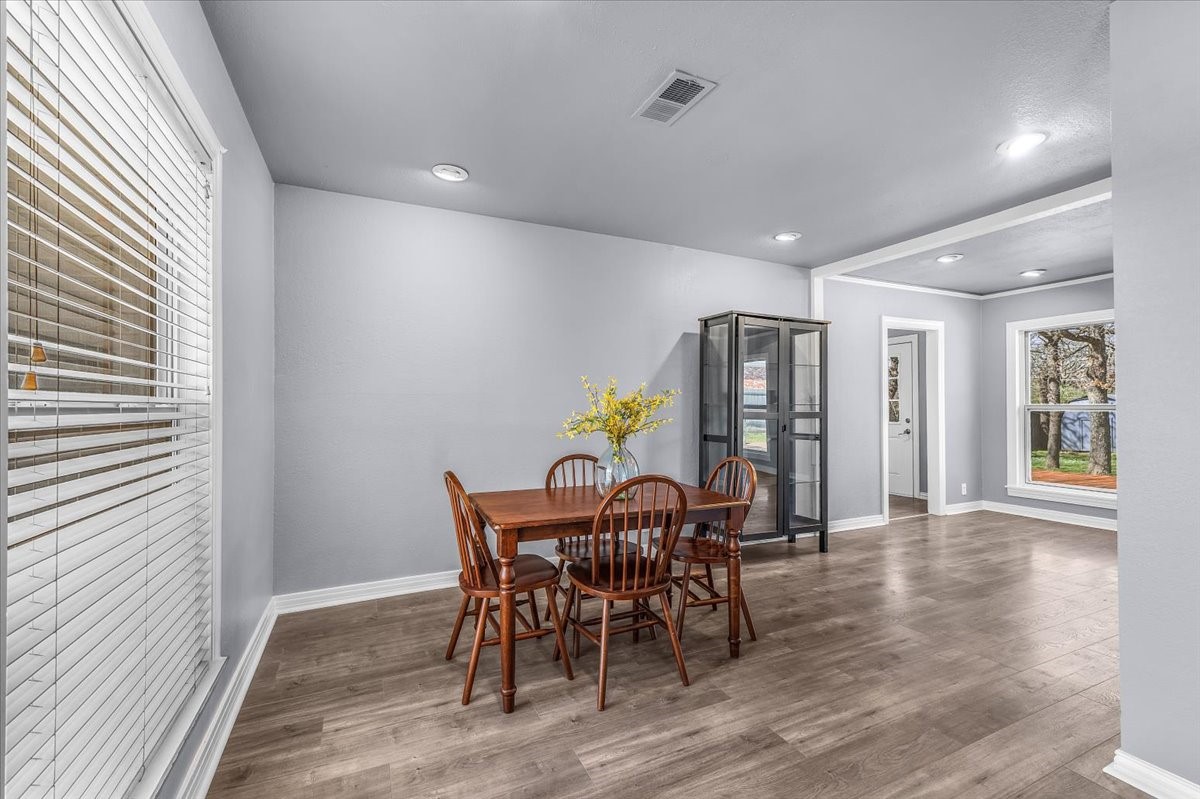 1313 W Sanford Street Arlington TX 76012