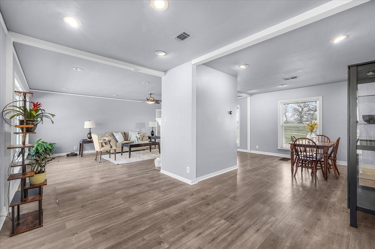1313 W Sanford Street Arlington TX 76012