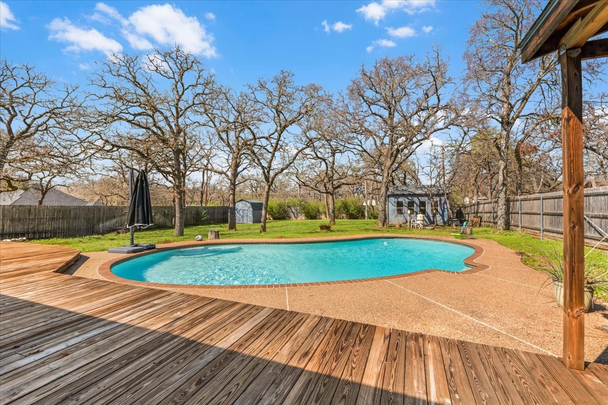 1313 W Sanford Street Arlington TX 76012