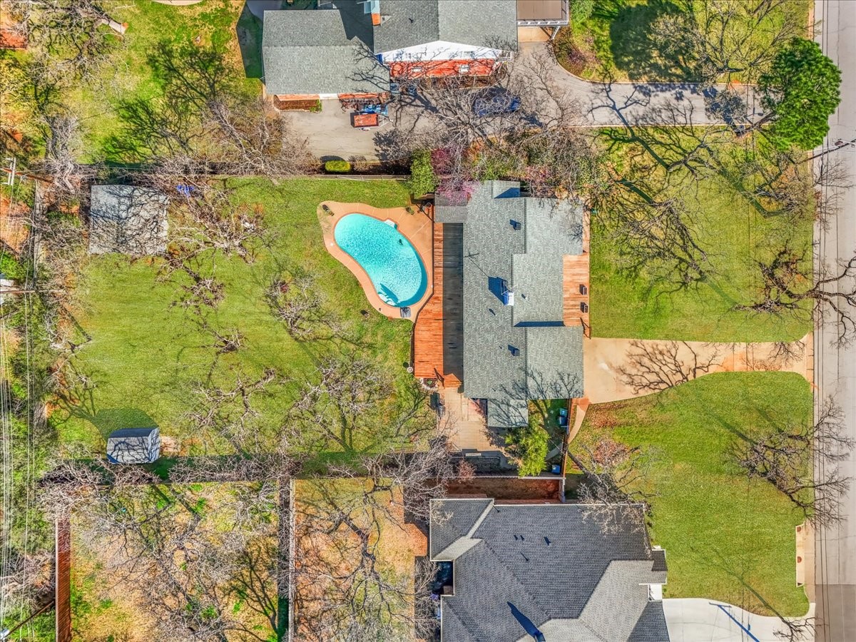1313 W Sanford Street Arlington TX 76012