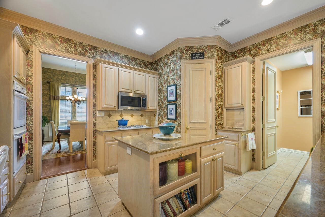 975 E Bethel School Road Coppell TX 75019