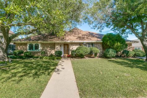 2424 Brookgreen Court Bedford TX 76021