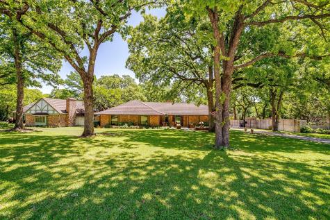 332 Driftwood Court Azle TX 76020