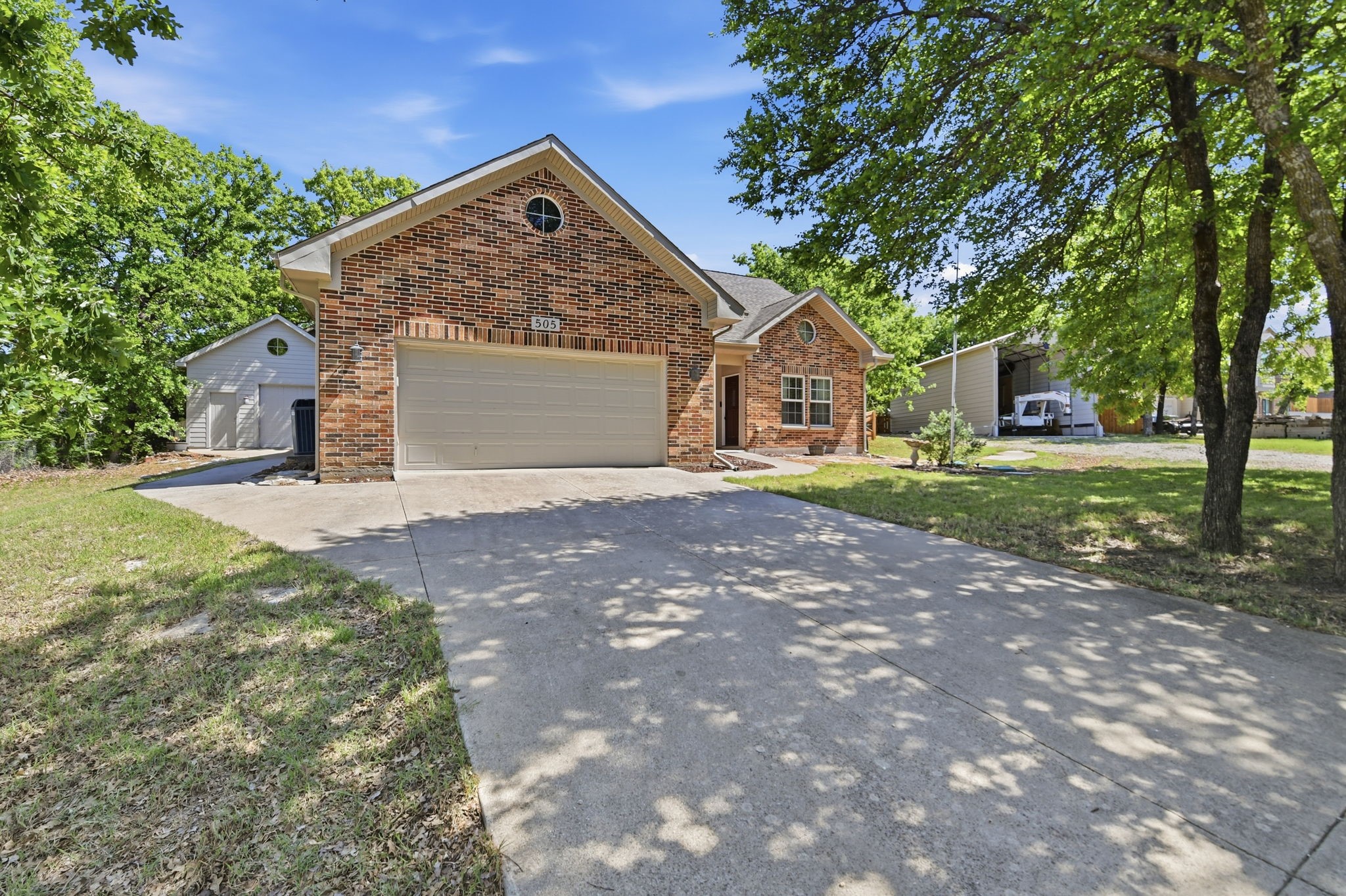 505 Highland Oak Point TX 75068