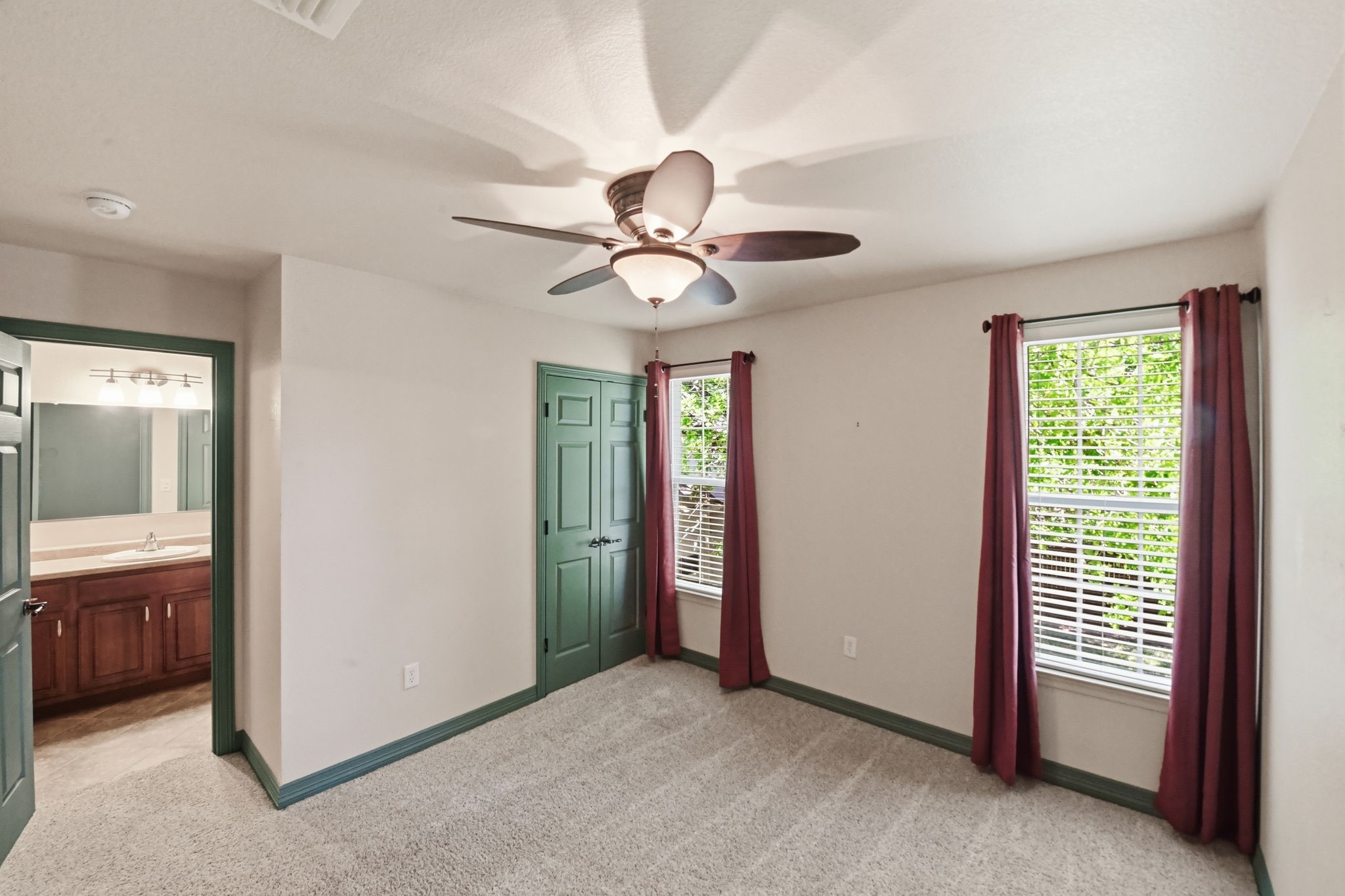 505 Highland Oak Point TX 75068