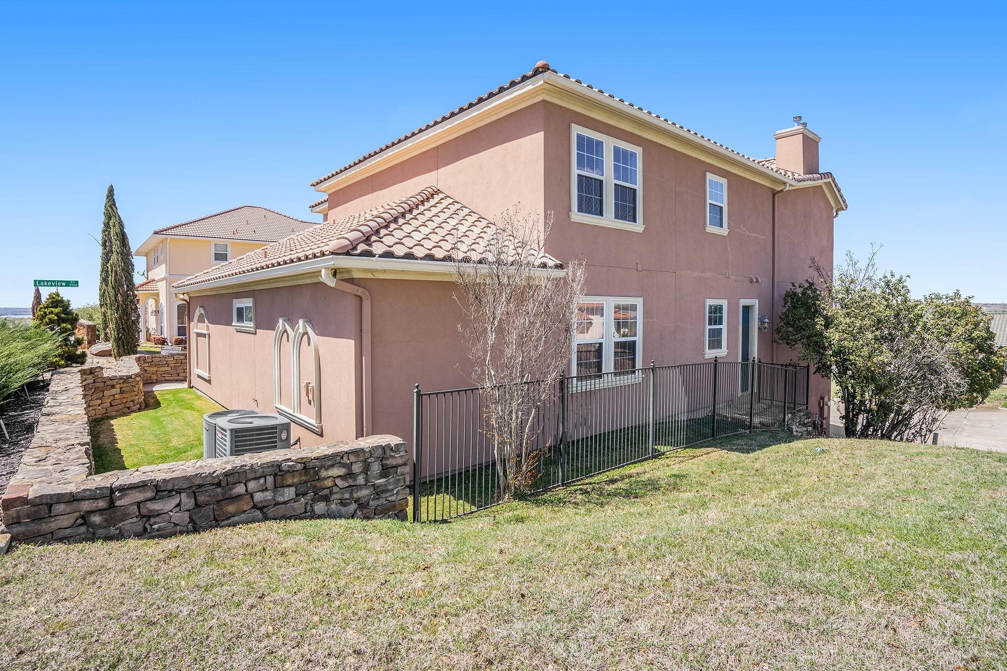 7713 Lakeview Circle Fort Worth TX 76179