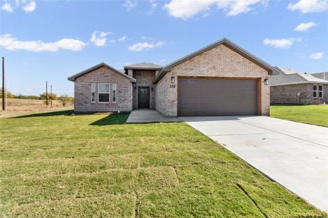 807 Bella Boulevard Street Coleman TX 76834