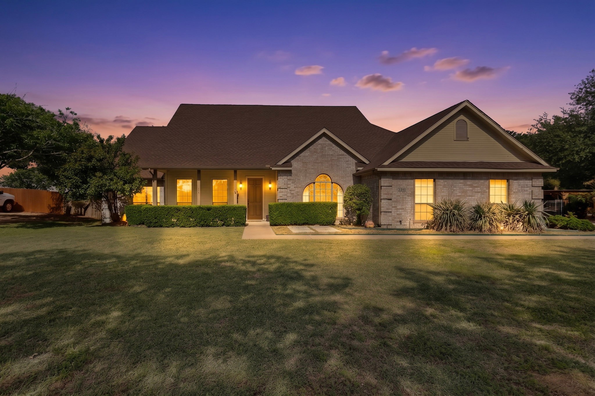 7011 Singleton Road Midlothian TX 76065