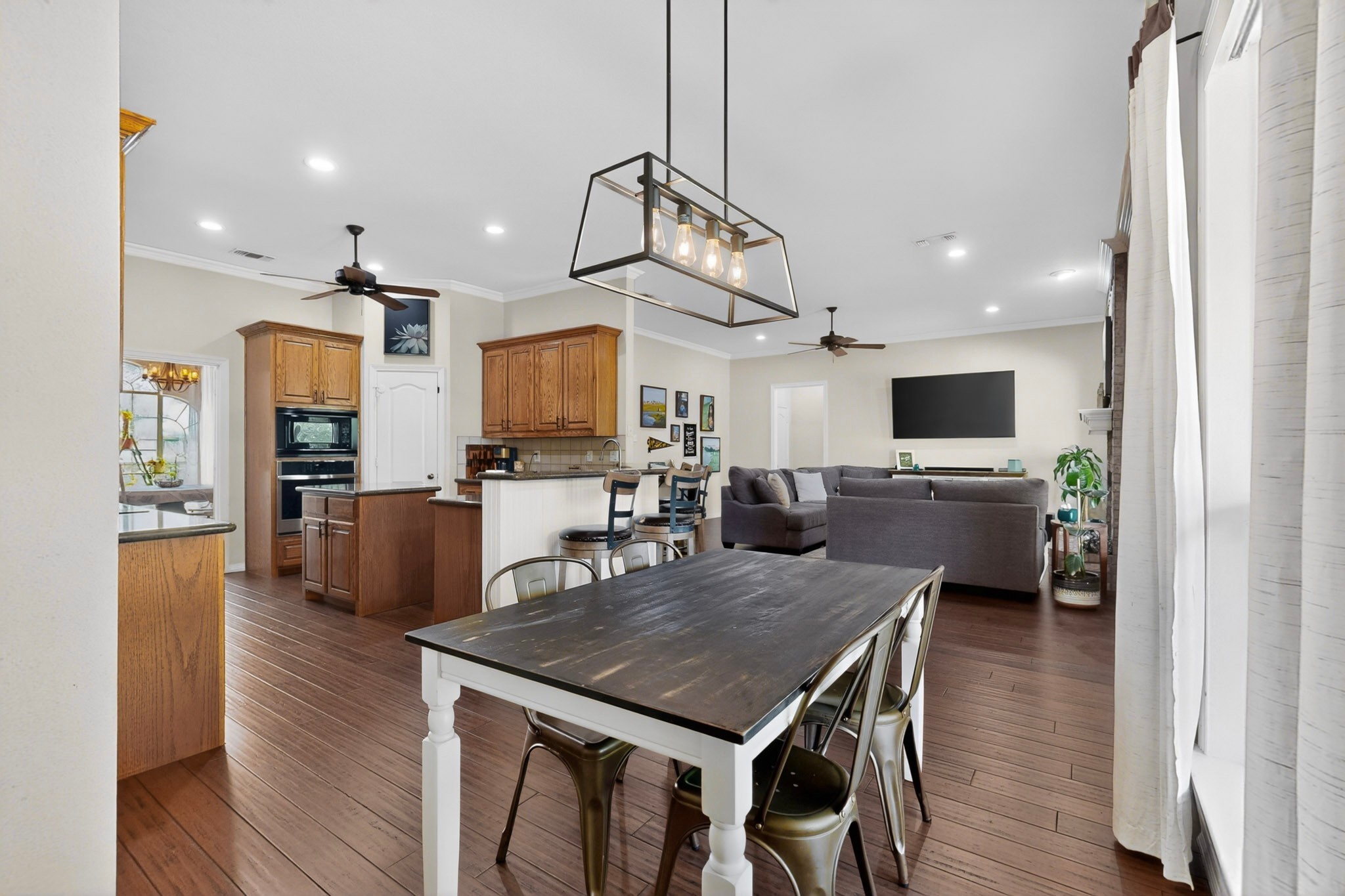 7011 Singleton Road Midlothian TX 76065