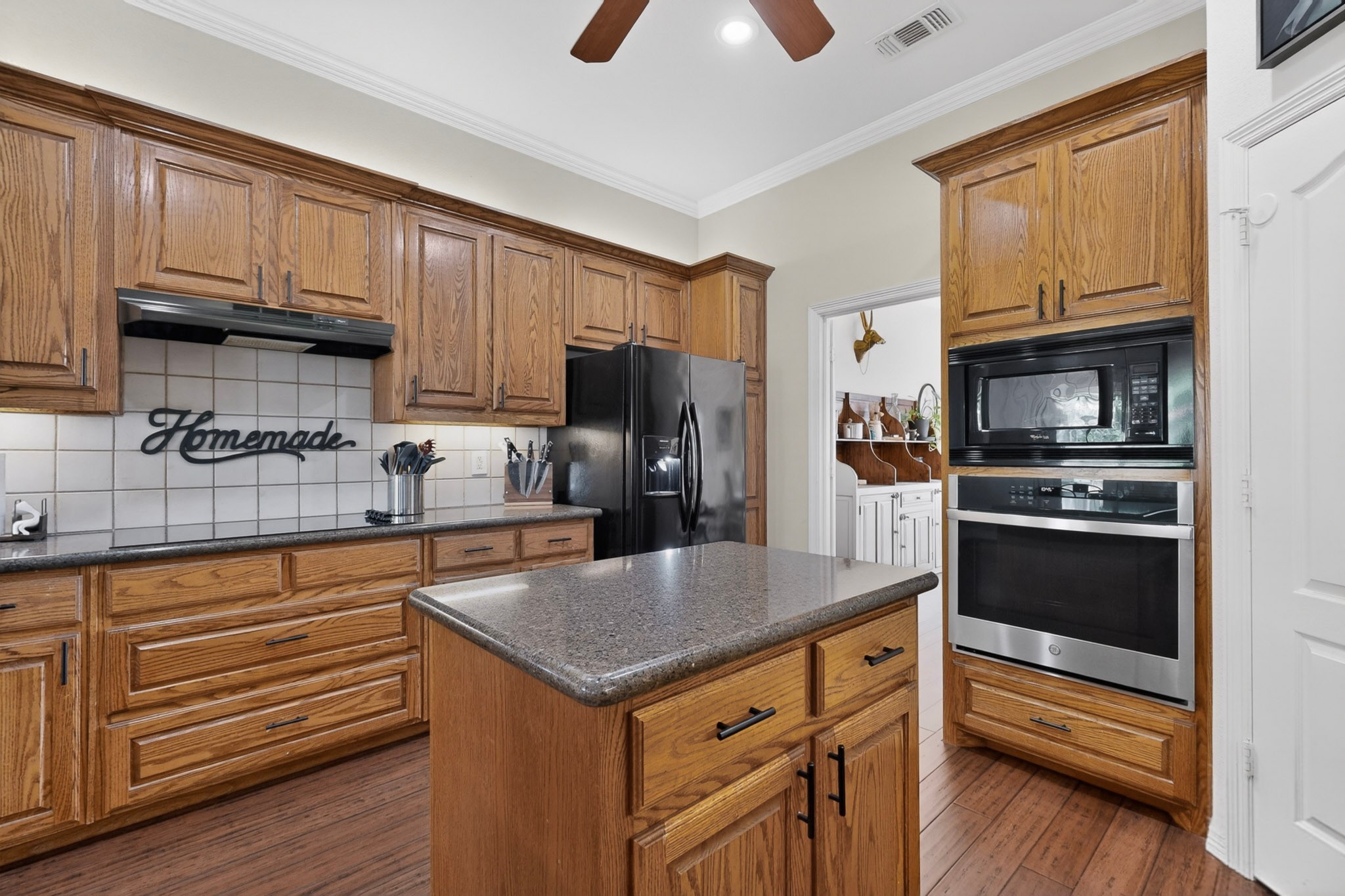 7011 Singleton Road Midlothian TX 76065