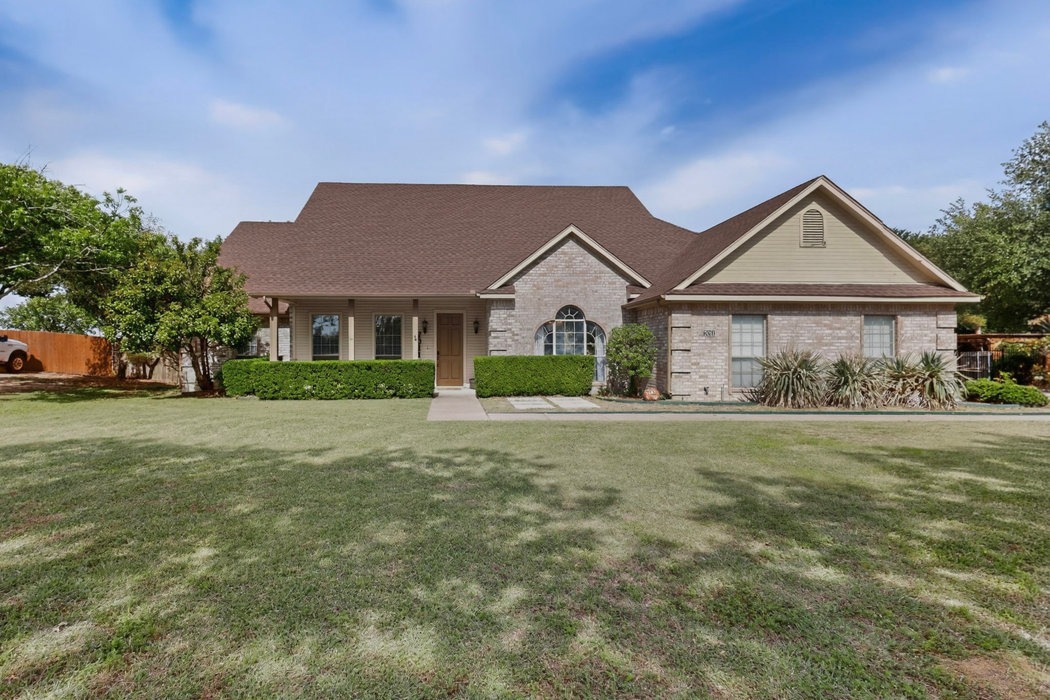 7011 Singleton Road Midlothian TX 76065
