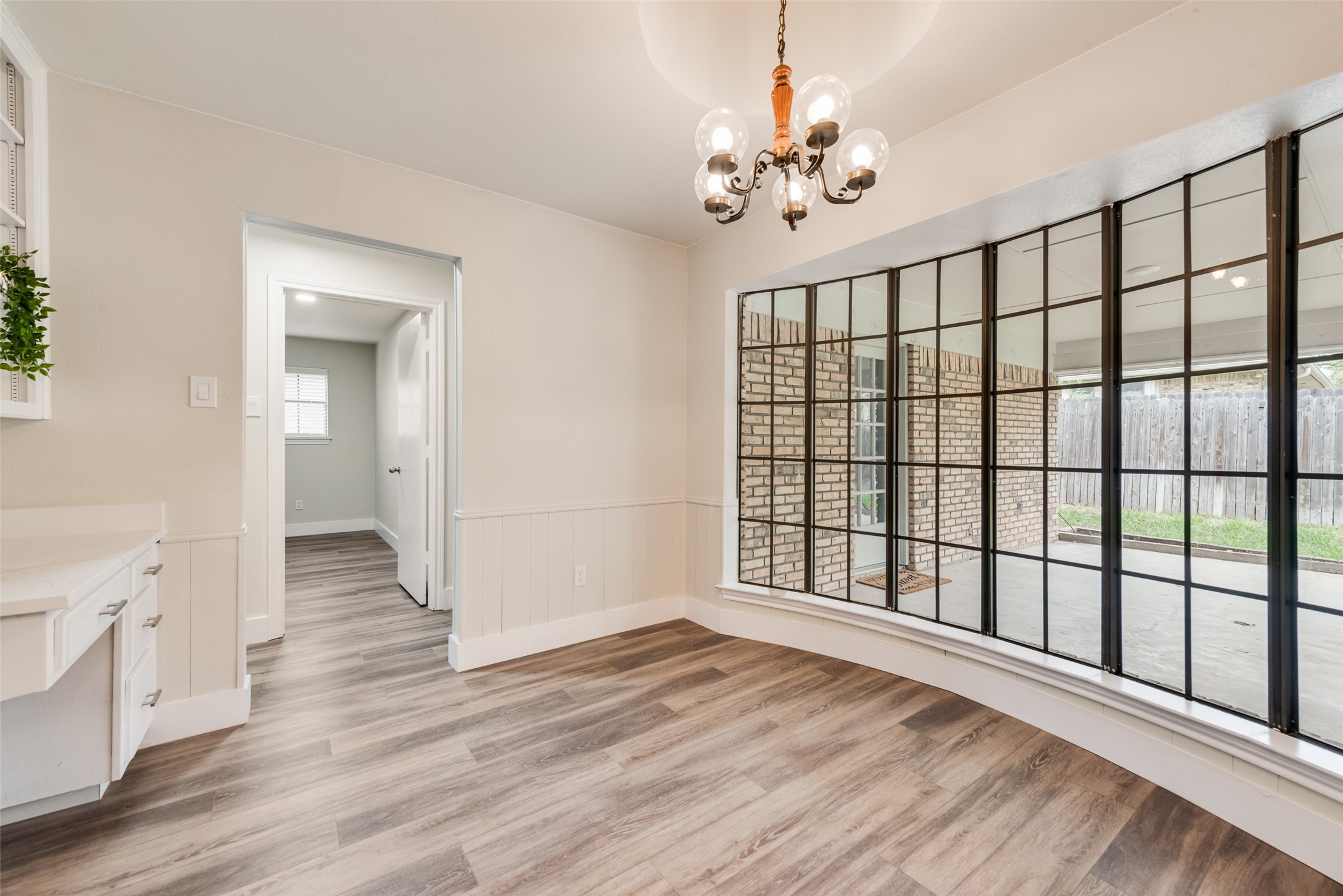 4801 Rock Ridge Court Arlington TX 76017