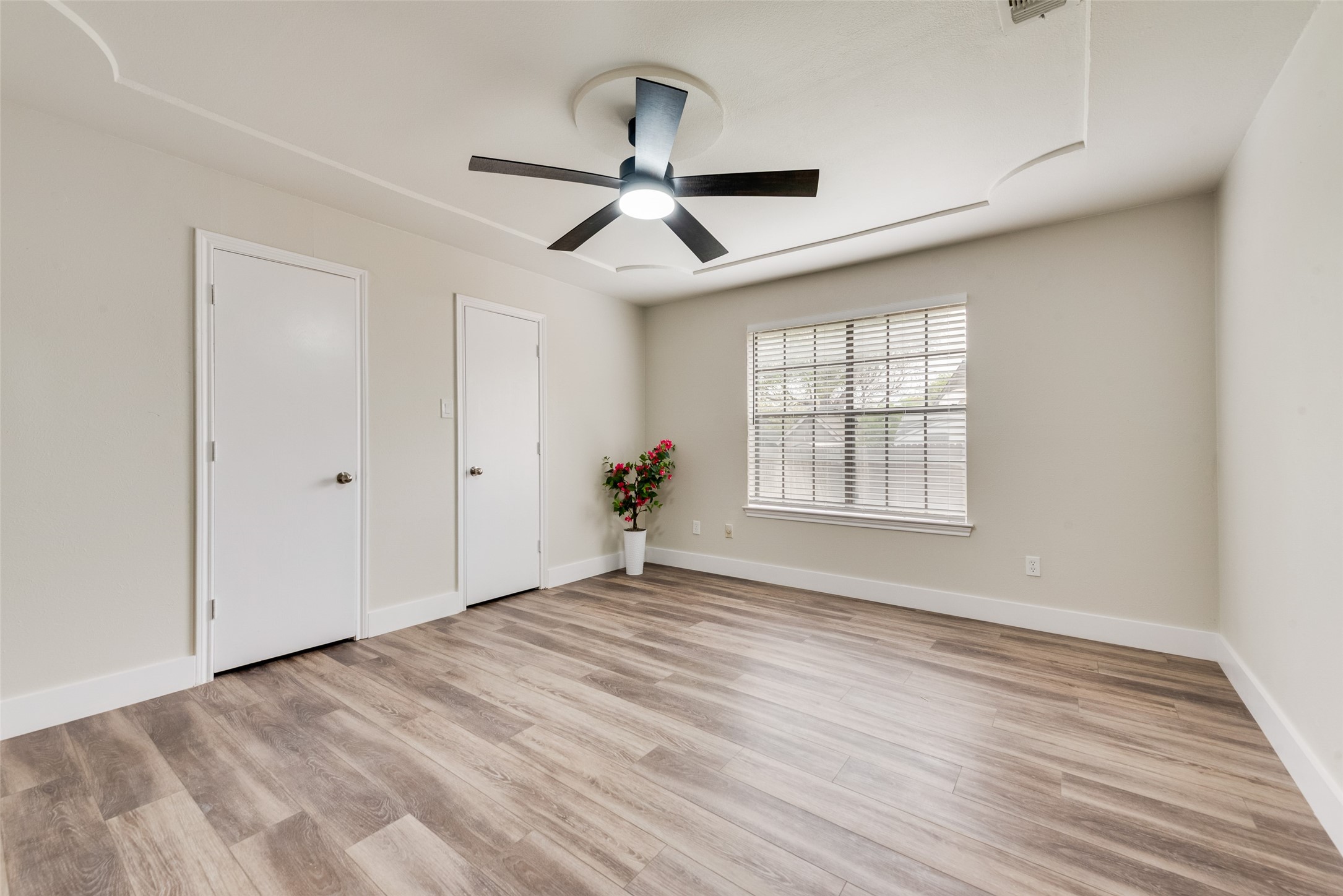 4801 Rock Ridge Court Arlington TX 76017
