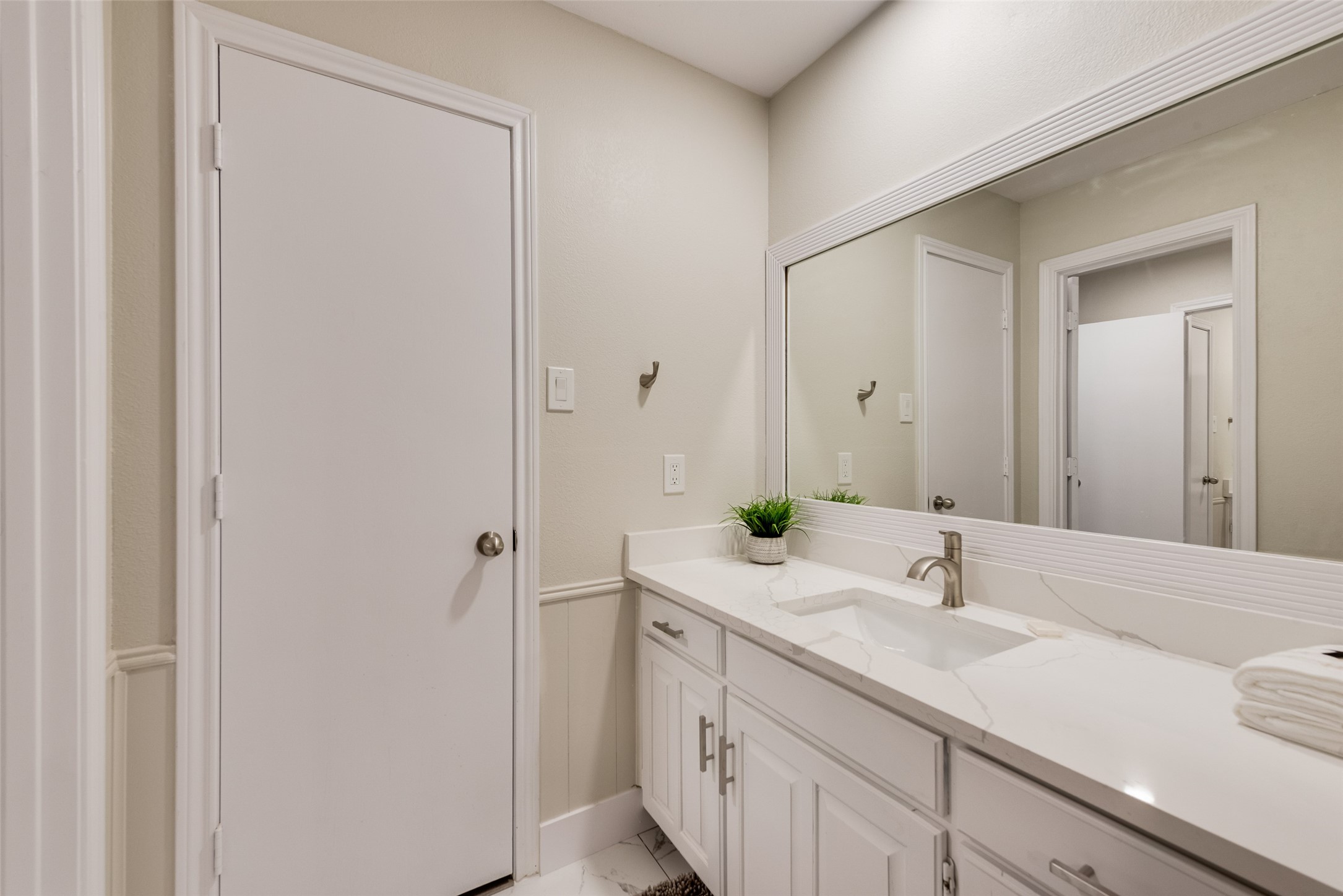 4801 Rock Ridge Court Arlington TX 76017