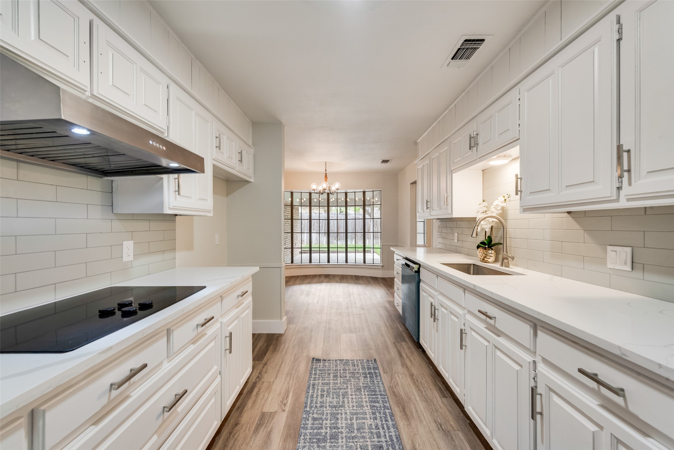 4801 Rock Ridge Court Arlington TX 76017