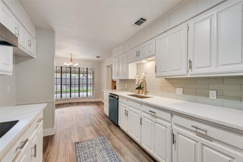 4801 Rock Ridge Court Arlington TX 76017