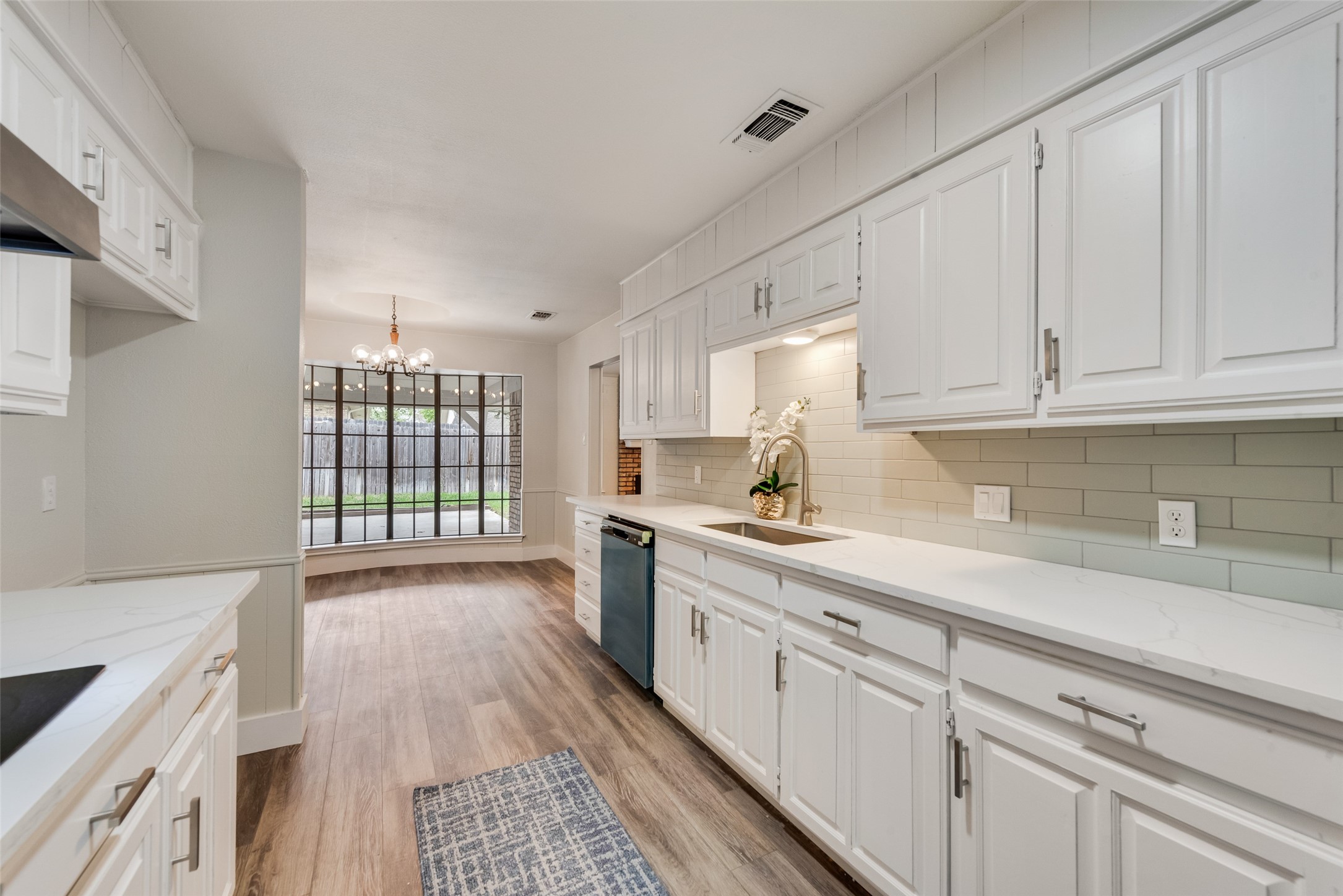 4801 Rock Ridge Court Arlington TX 76017