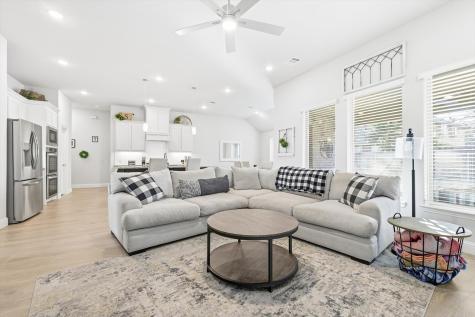 1125 Cardinal Drive Midlothian TX 76065