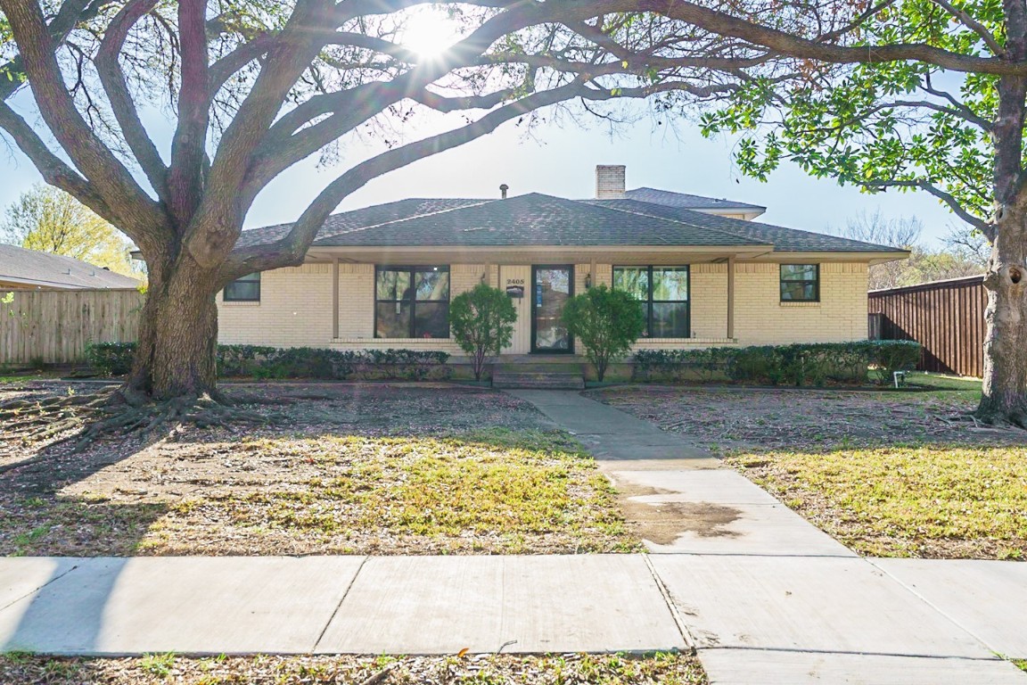 2405 Rochdale Street Garland TX 75040