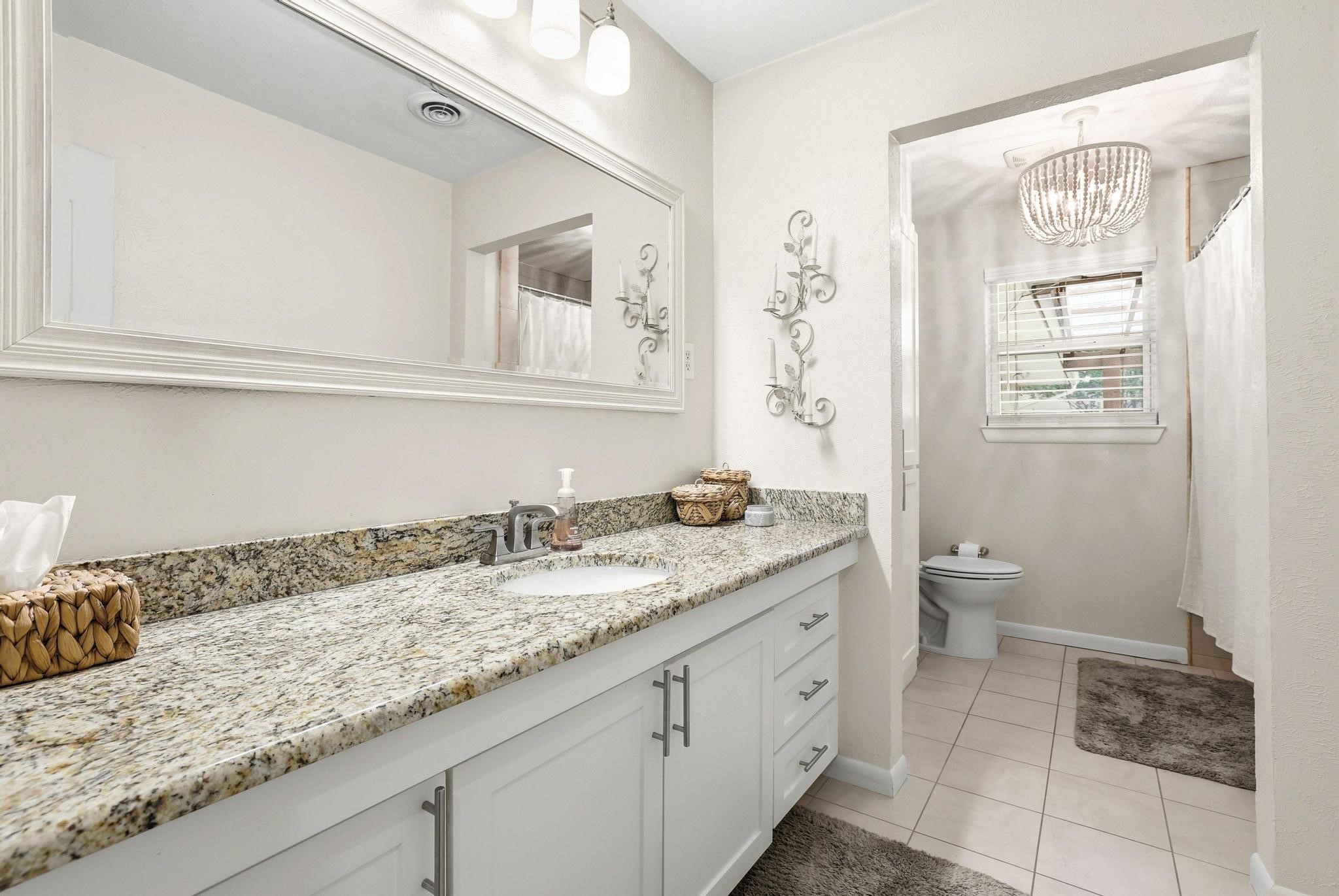 9220 Larchwood Drive Dallas TX 75238
