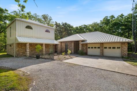 3053 County Road 3311 Greenville TX 75402