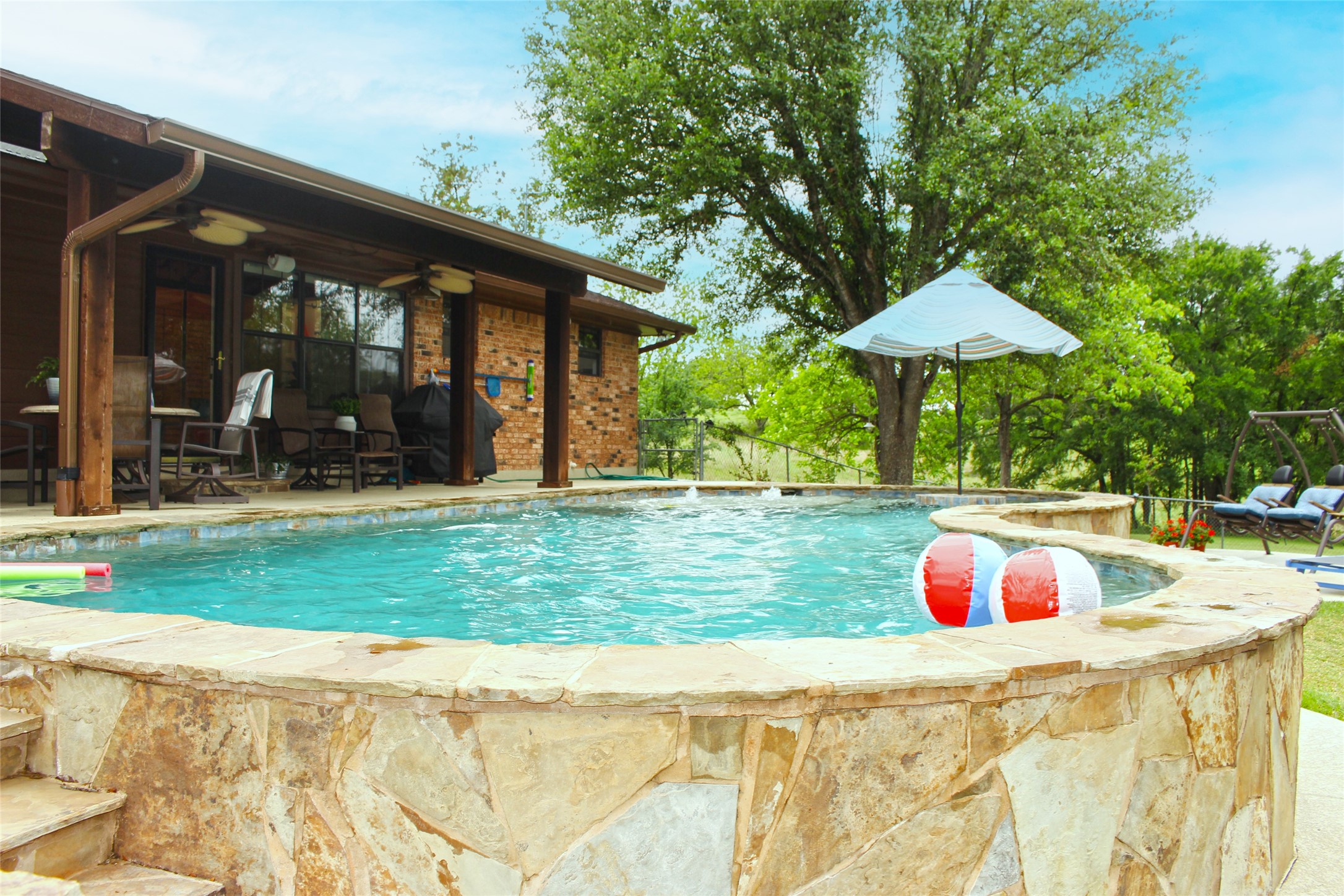 173 County Road 3112 Clifton TX 76634