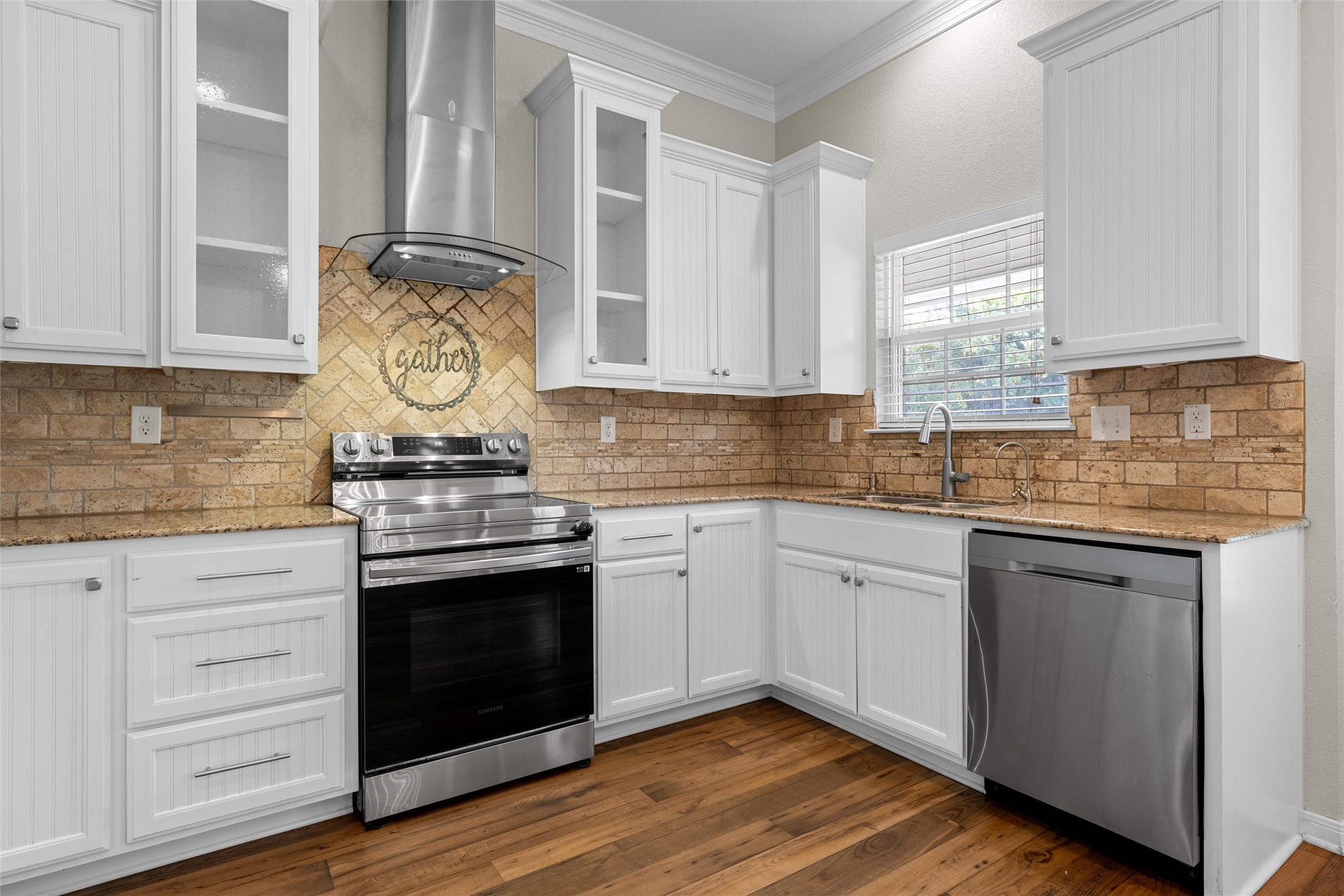 8224 Forest Ridge Drive Woodway TX 76712