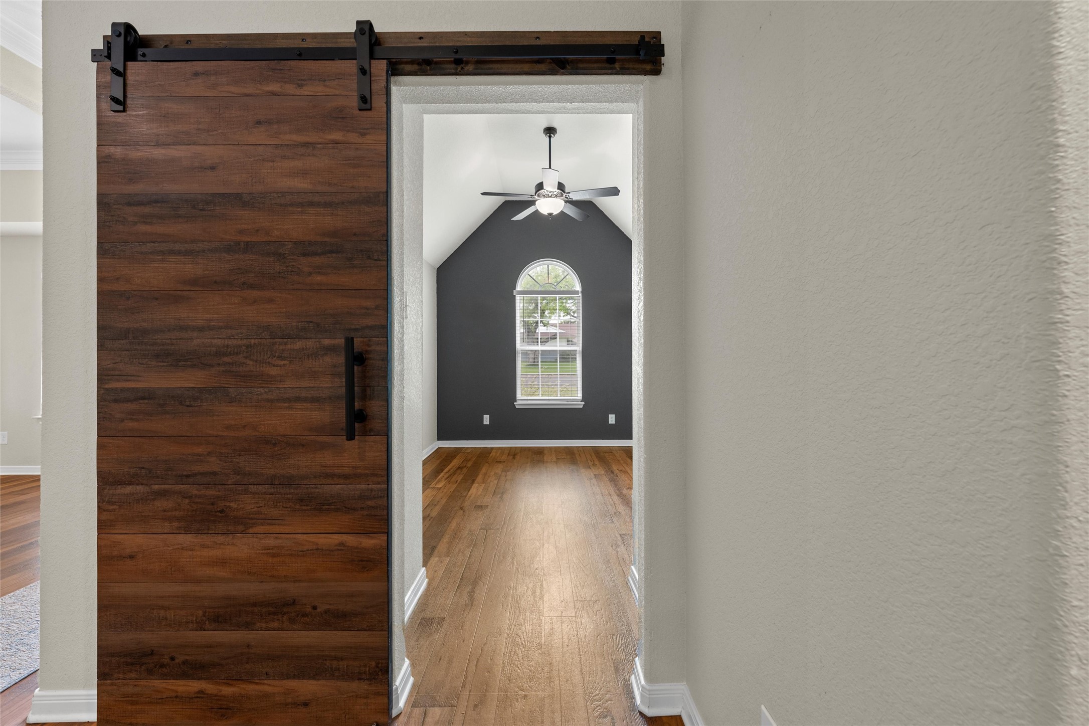8224 Forest Ridge Drive Woodway TX 76712