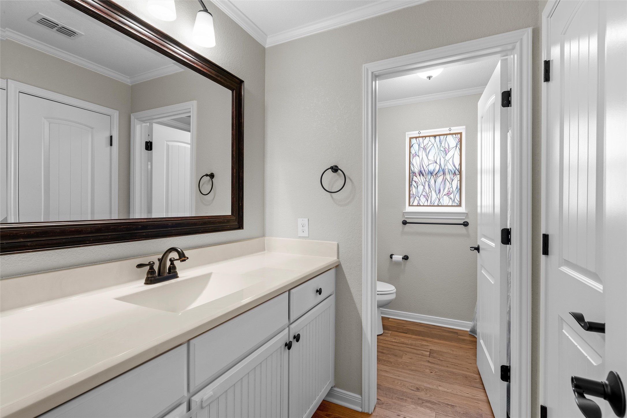 8224 Forest Ridge Drive Woodway TX 76712