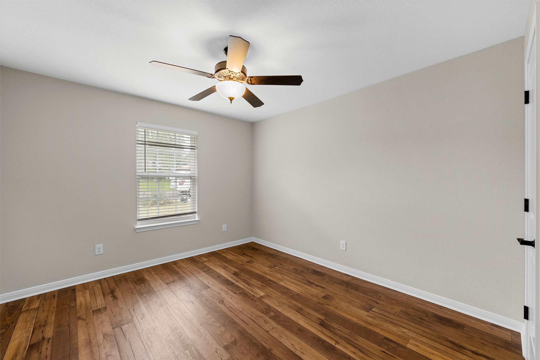 8224 Forest Ridge Drive Woodway TX 76712