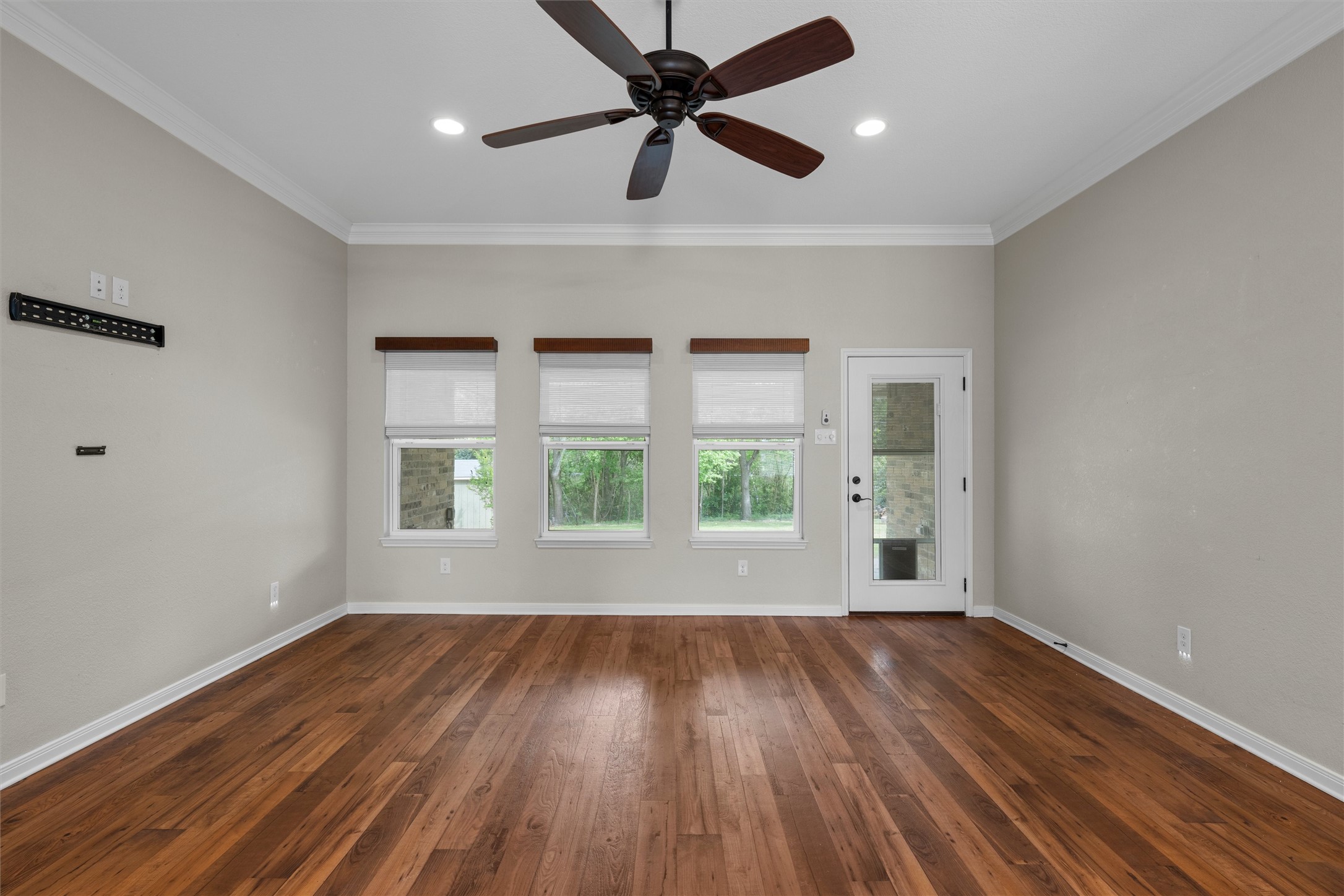 8224 Forest Ridge Drive Woodway TX 76712