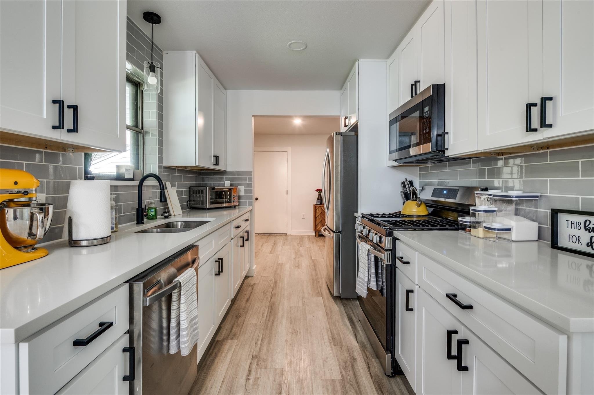 5921 Spring Glen Drive Dallas TX 75232