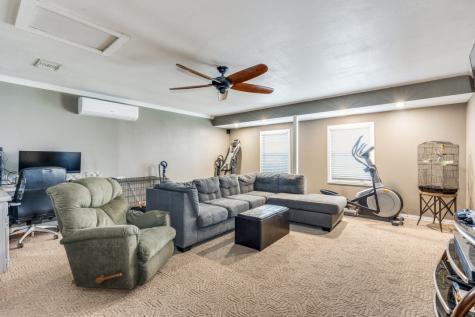 109 N Ash Avenue Azle TX 76020