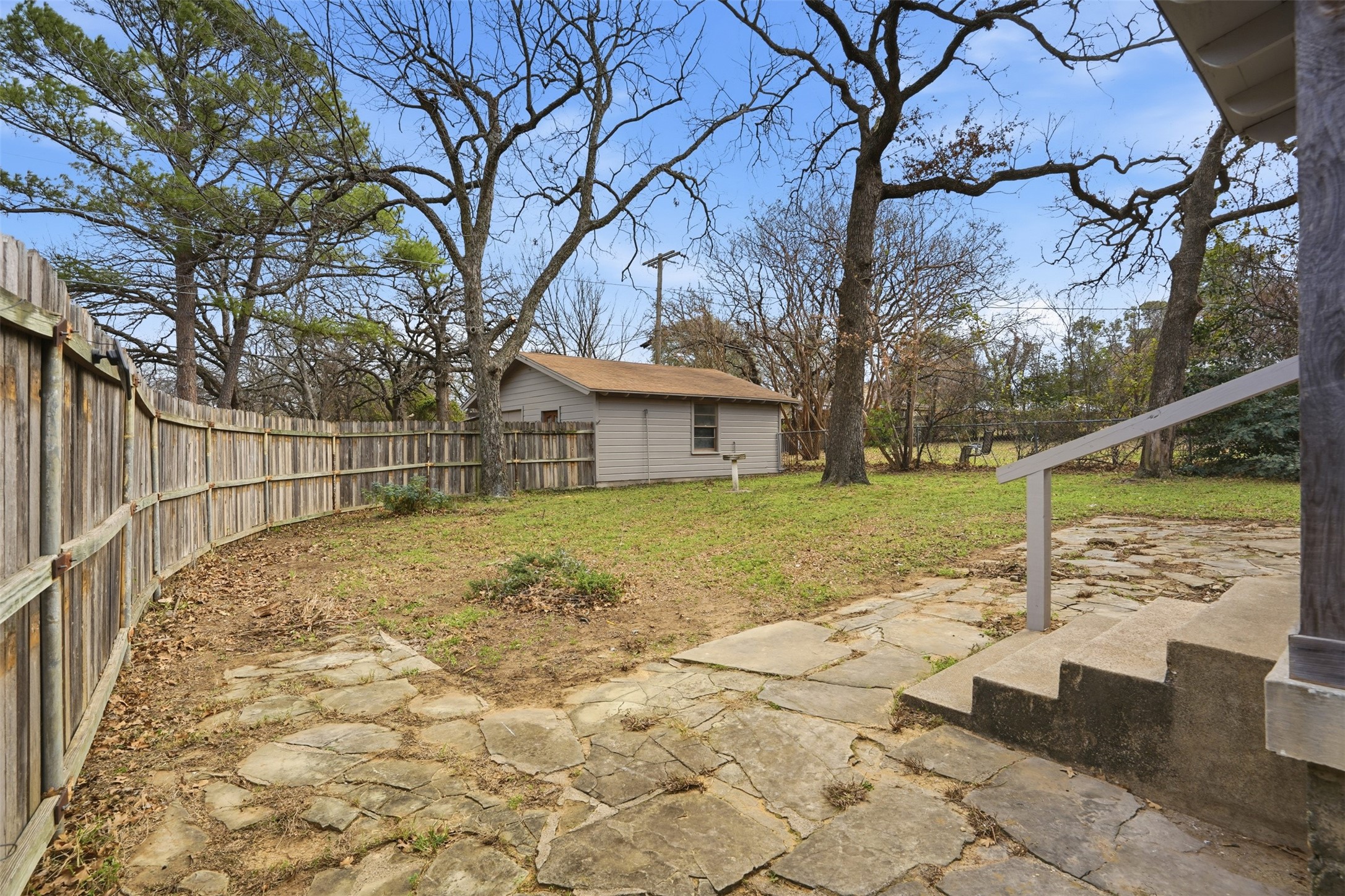 2325 Halbert Street Fort Worth TX 76112