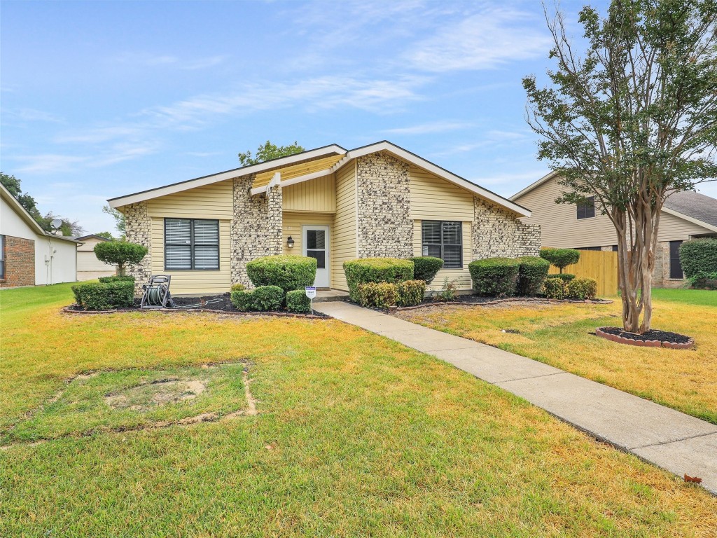 2613 Royal Oaks Drive Plano TX 75074