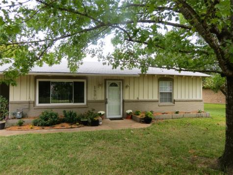133 Maxine Street Mineola TX 75773