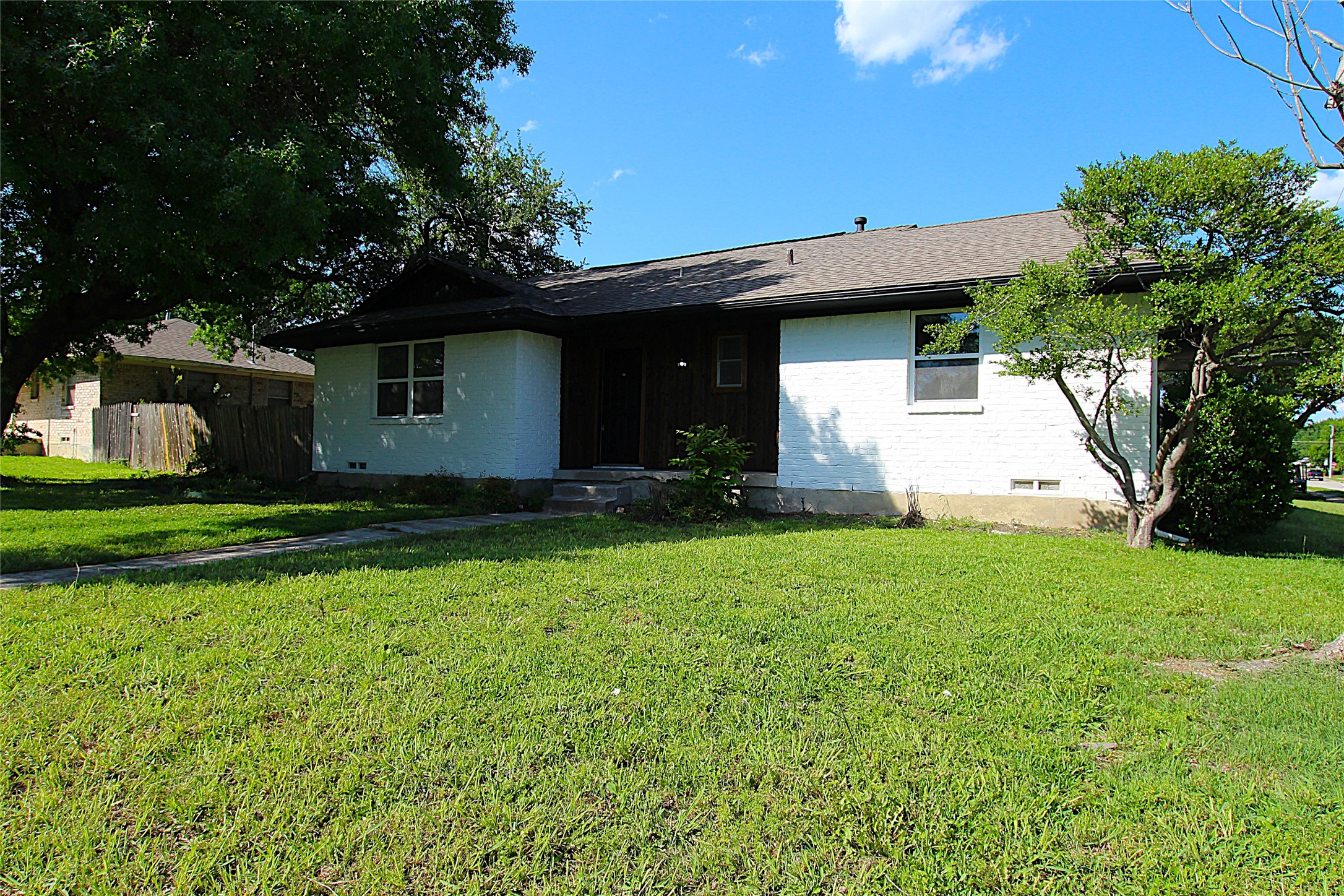 4502 Live Oak Drive Mesquite TX 75150